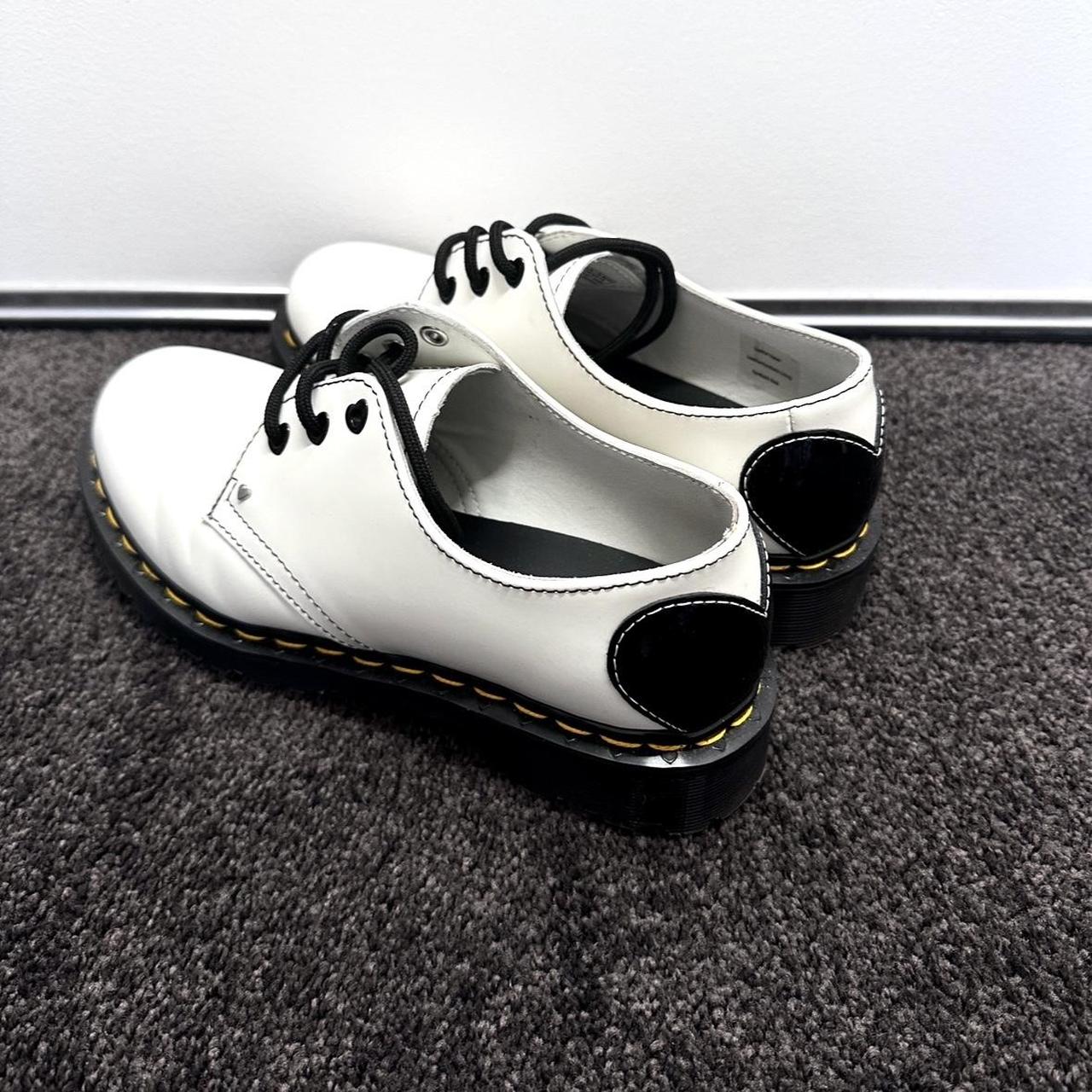 Dr martens white outlet sale