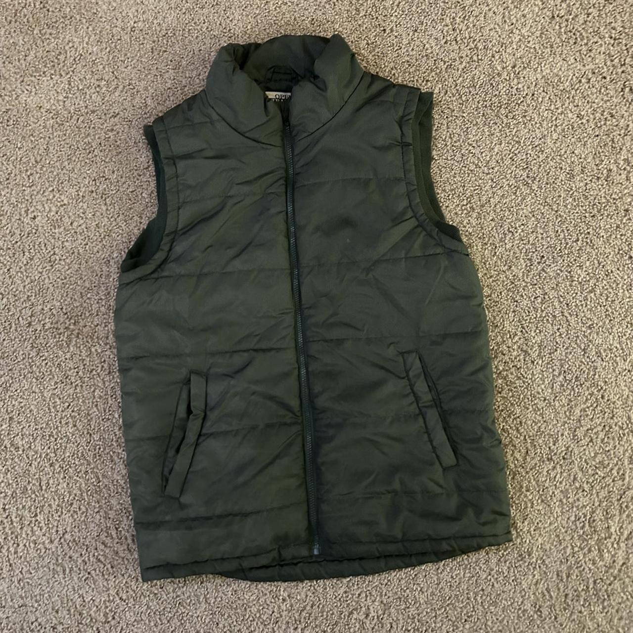 Green Men’s Vintage Puffer Vest, fits like Large,... - Depop