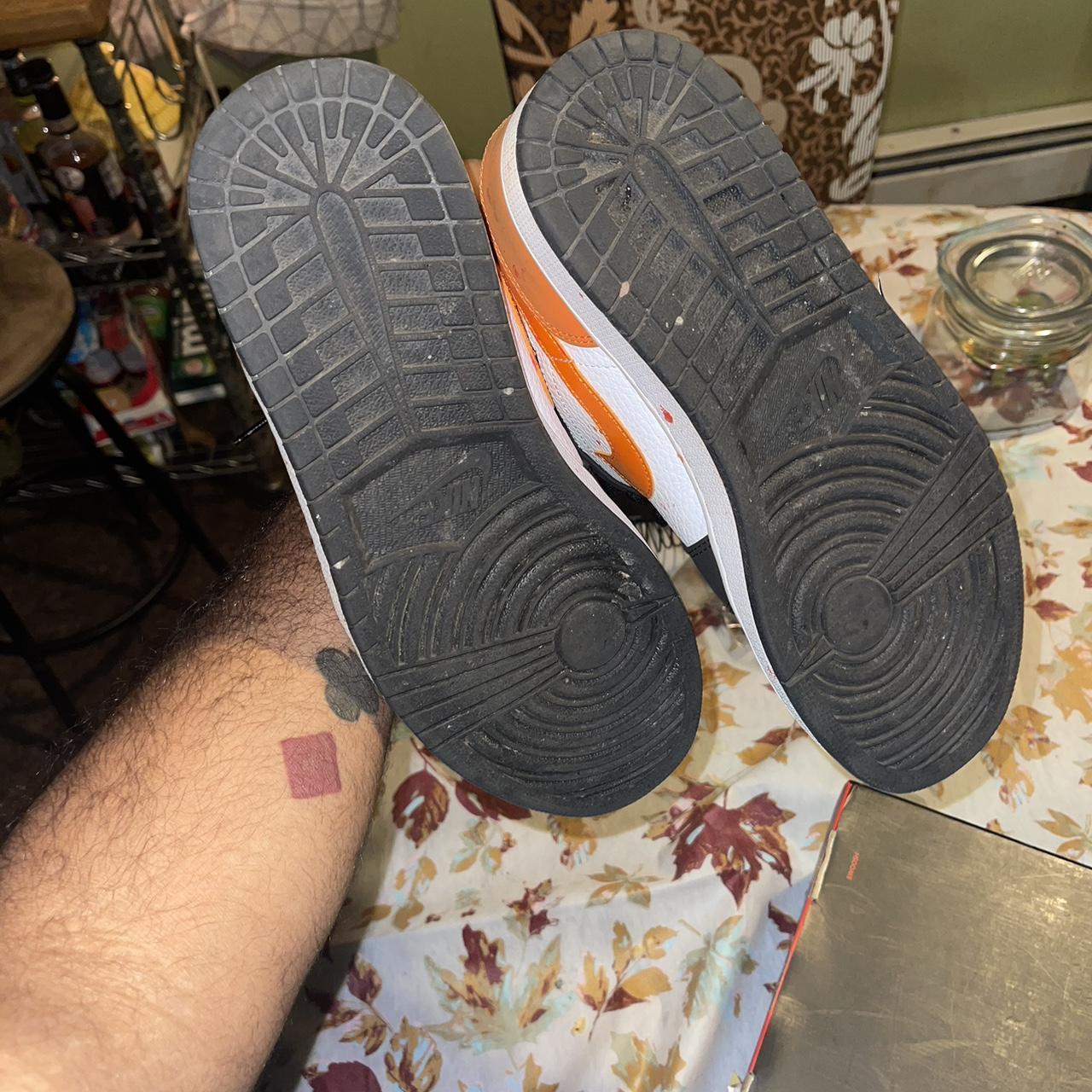 electric orange mids