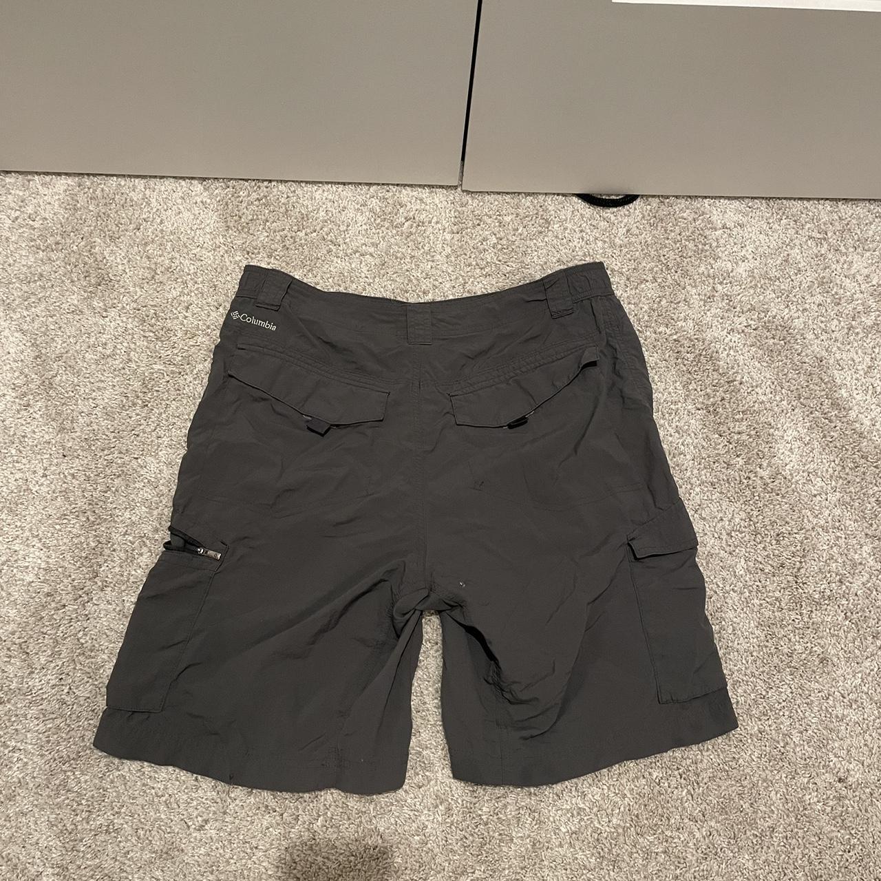 Columbia cargo shorts 34’ waist 34 x 10 No... Depop