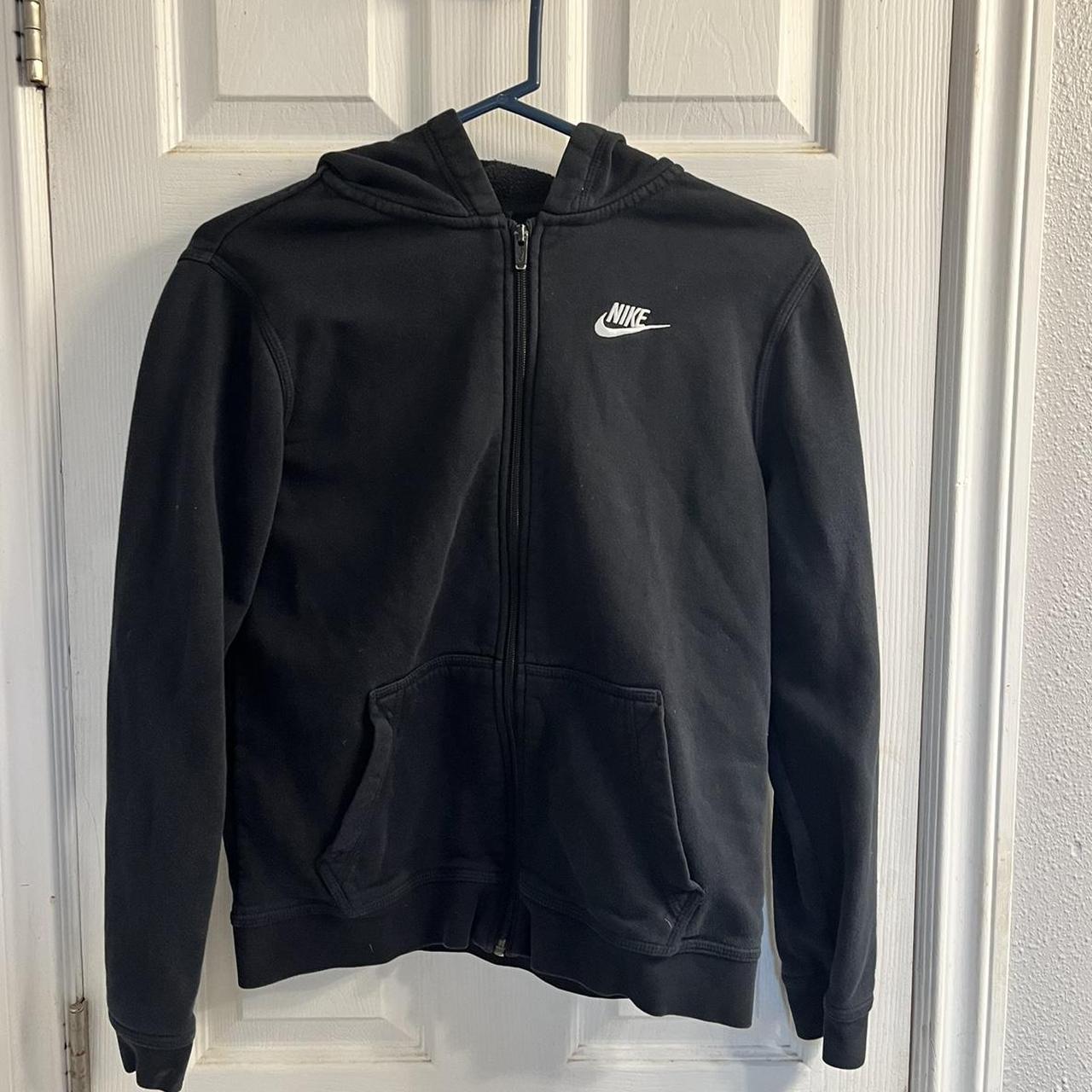 Nike Black and White Jacket | Depop