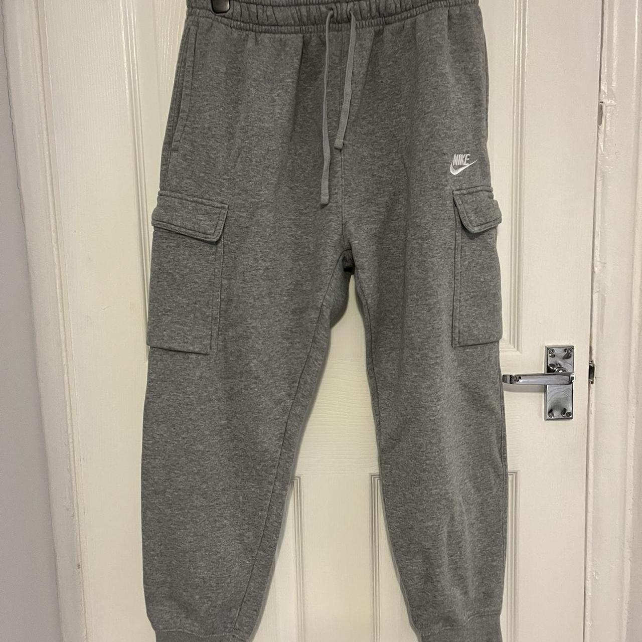 mens nike grey cargo joggers