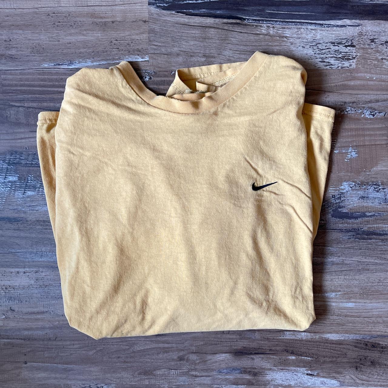 mens yellow nike sweatshirt
