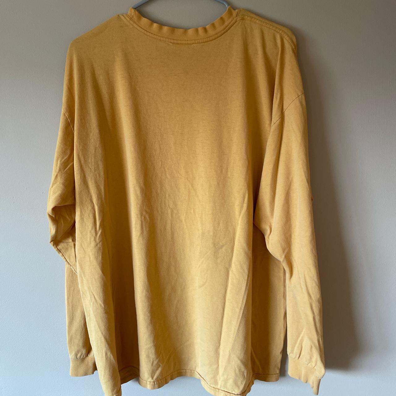 mens nike yellow shirt