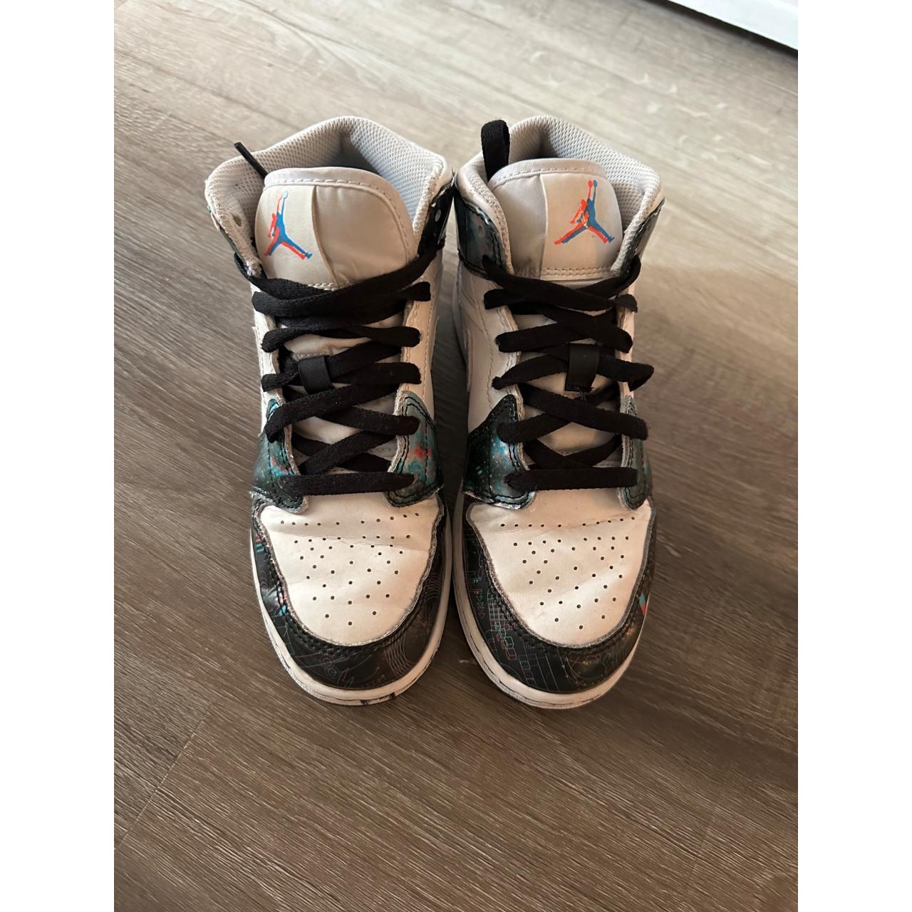 take flight jordan 1 mid