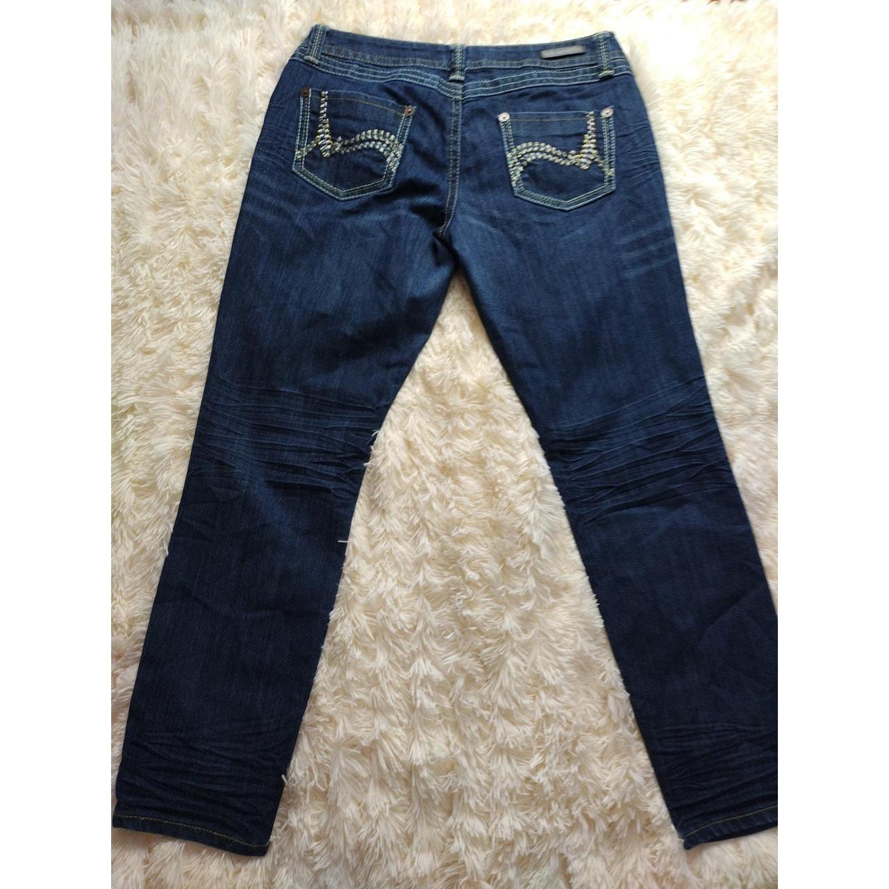 Vanilla Star Women Jeans Dark deals Blue Size 17 NWOT