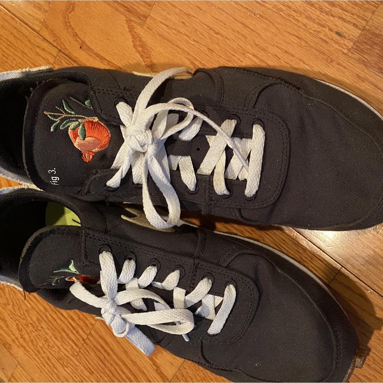 nike pomegranate daybreak