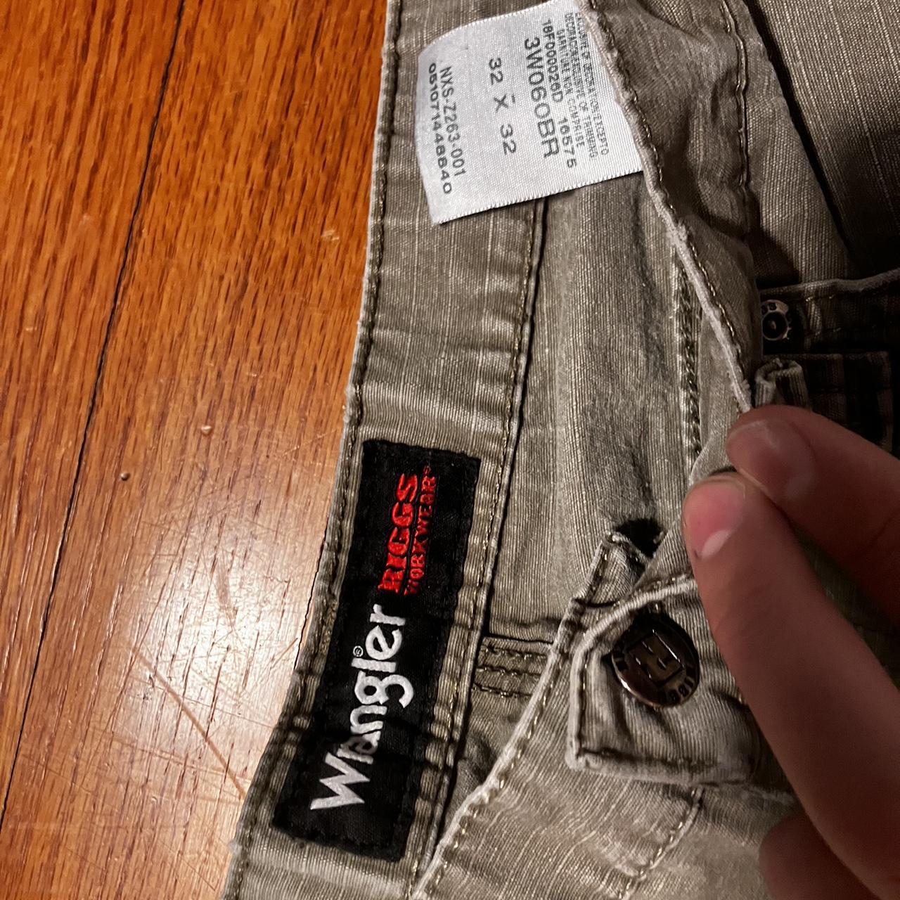 Wrangler Men's Green Jeans (3)