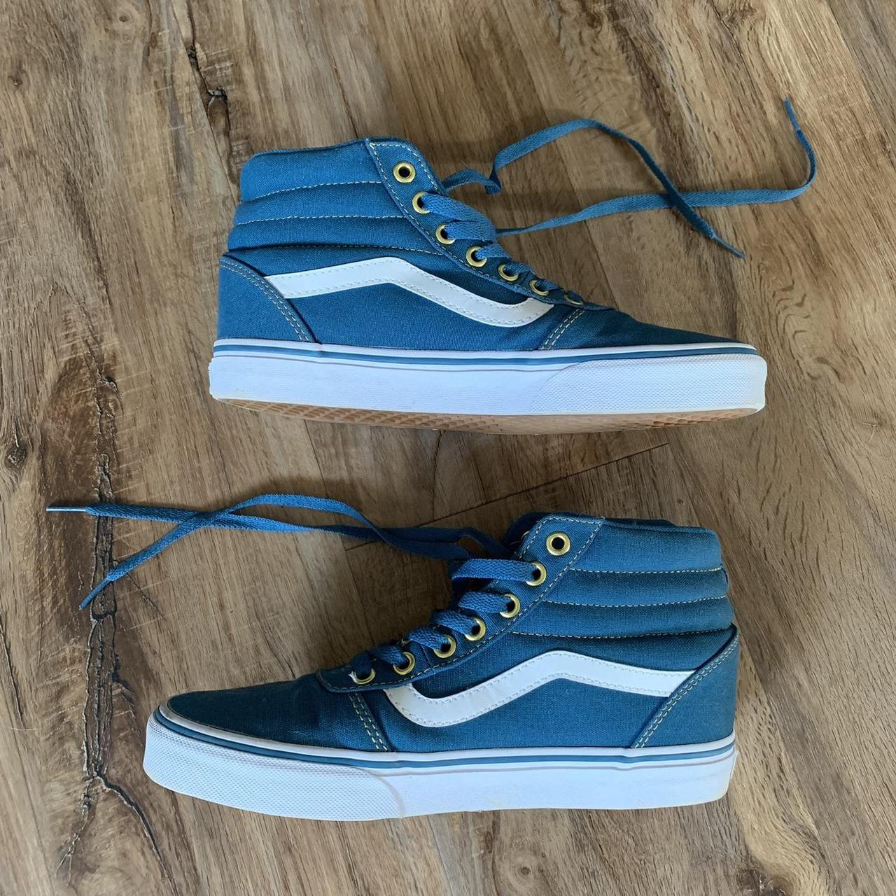 Vans blue and on sale gold