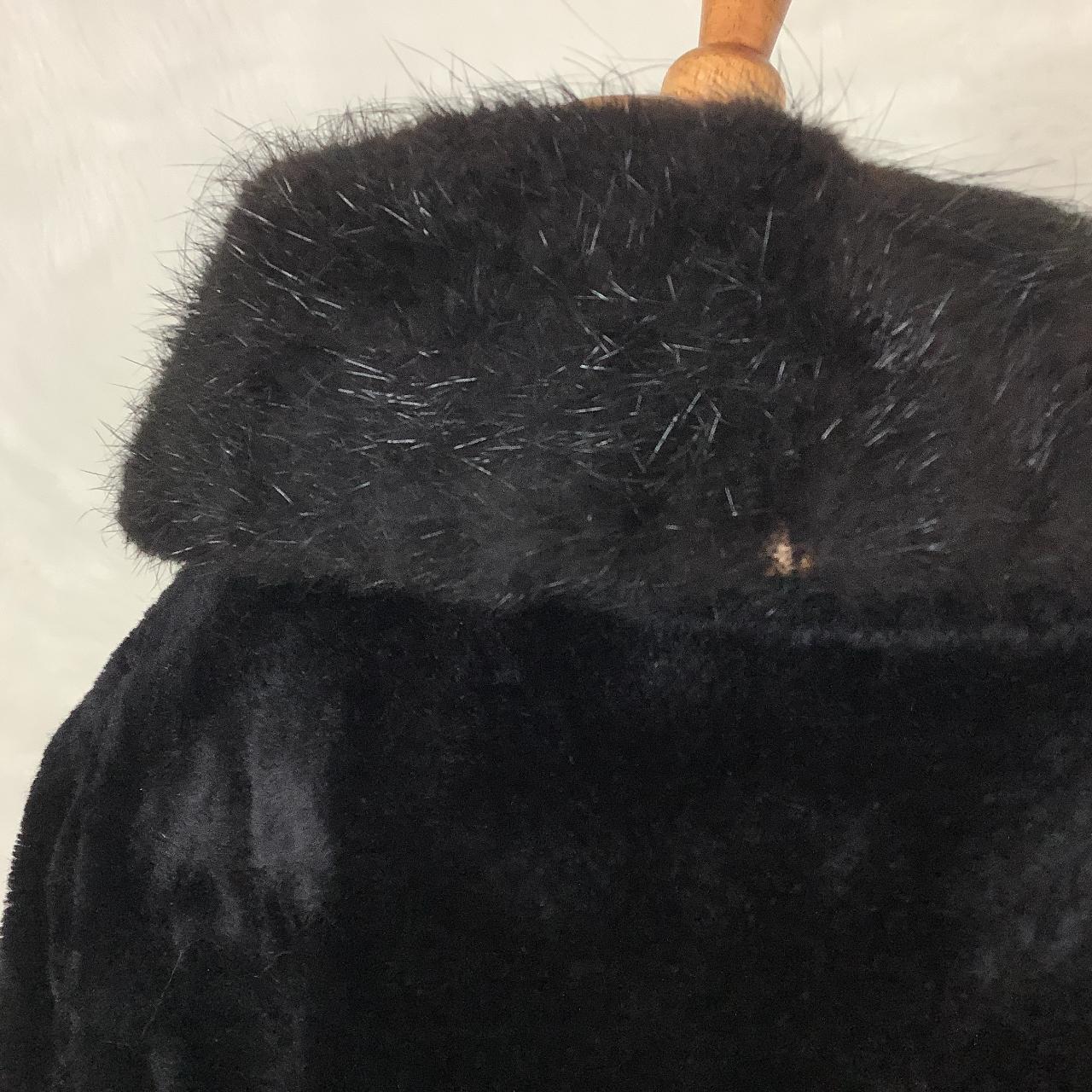 Vintage 60s 70s Black Faux Fur And Real Fur Collar... Depop