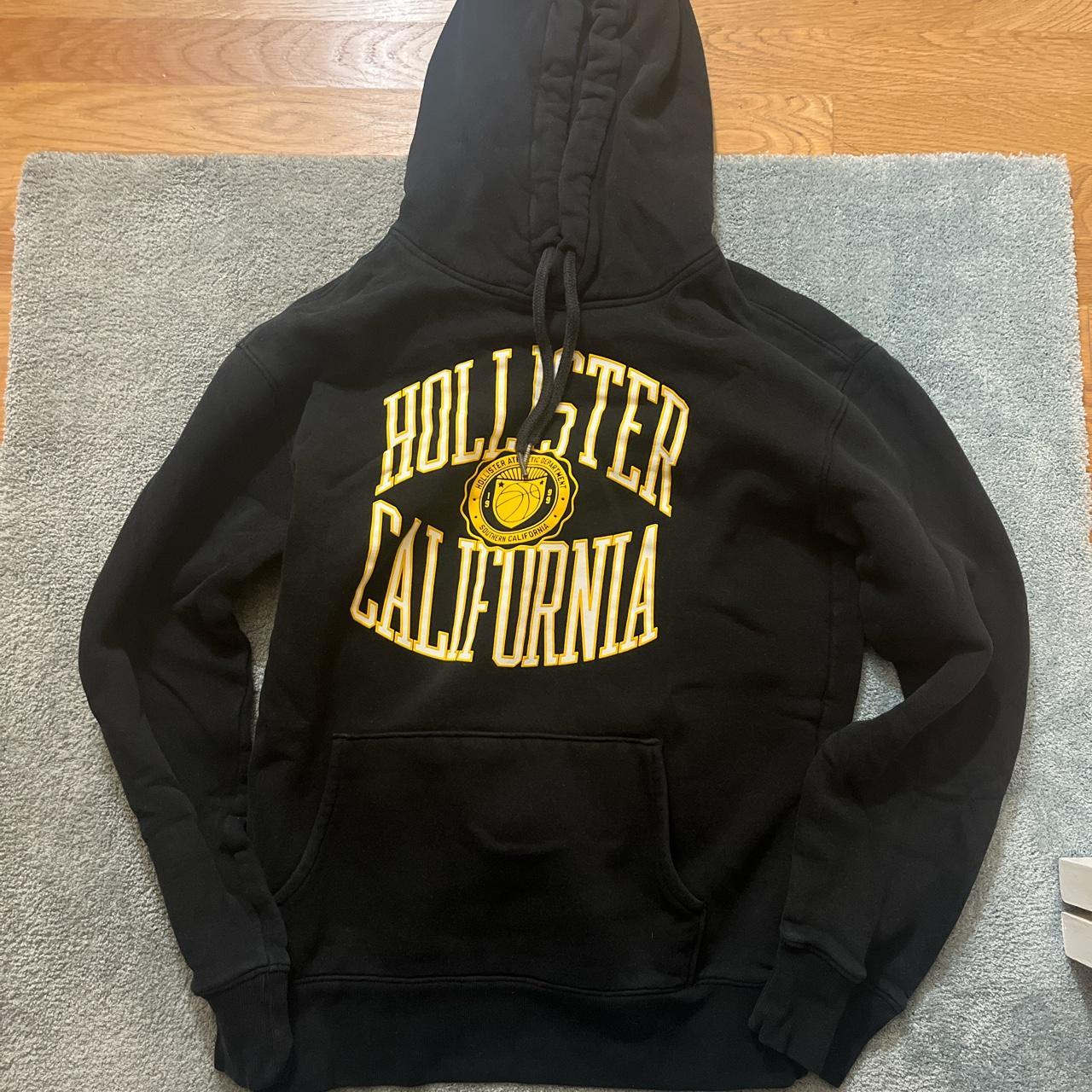 Hollister black and grey on sale hoodie