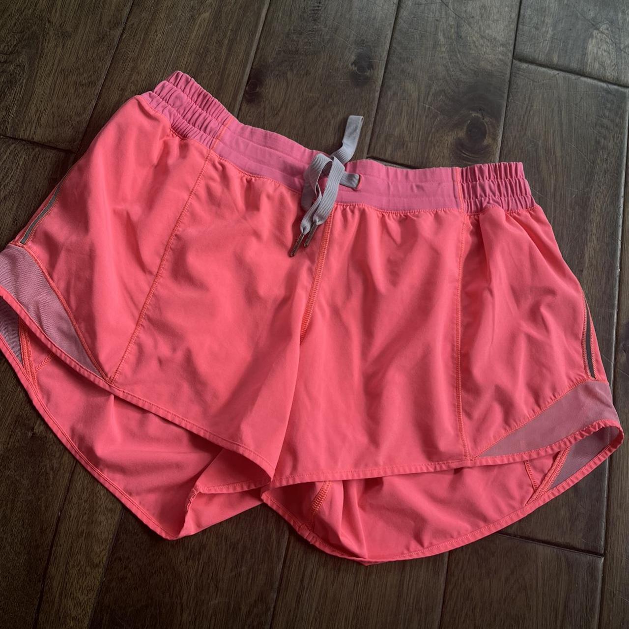 Hot pink lululemon shorts with drawstring Size 6ish - Depop