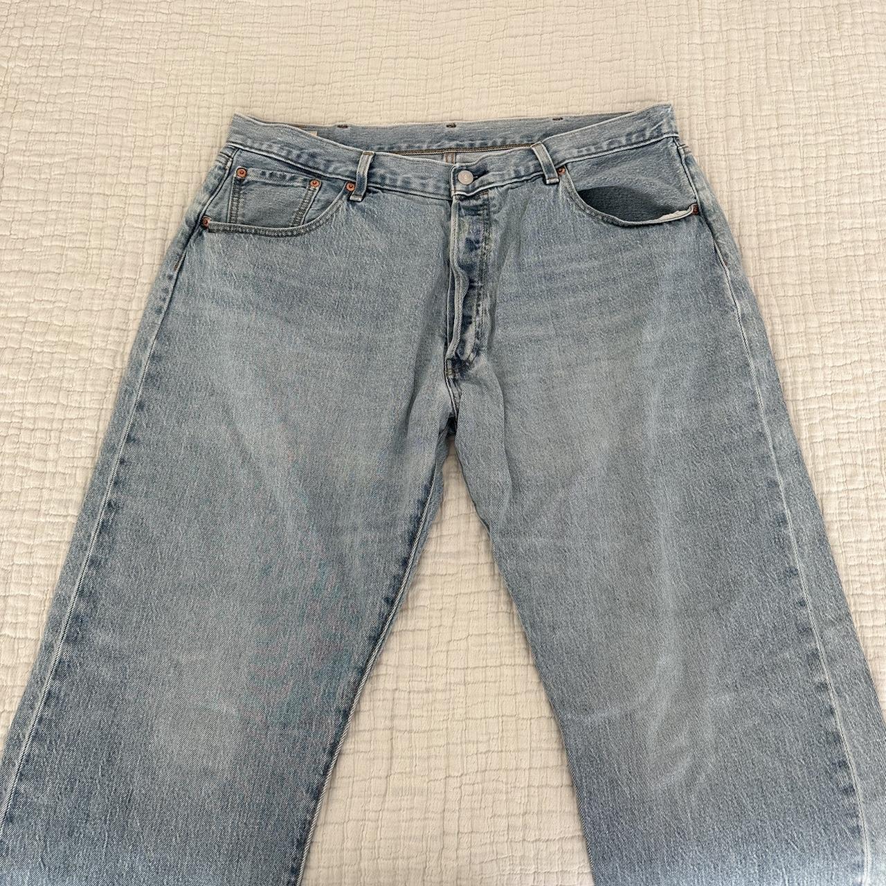 mens LEVIS jeans W38, L30 :) no flaws, never... - Depop