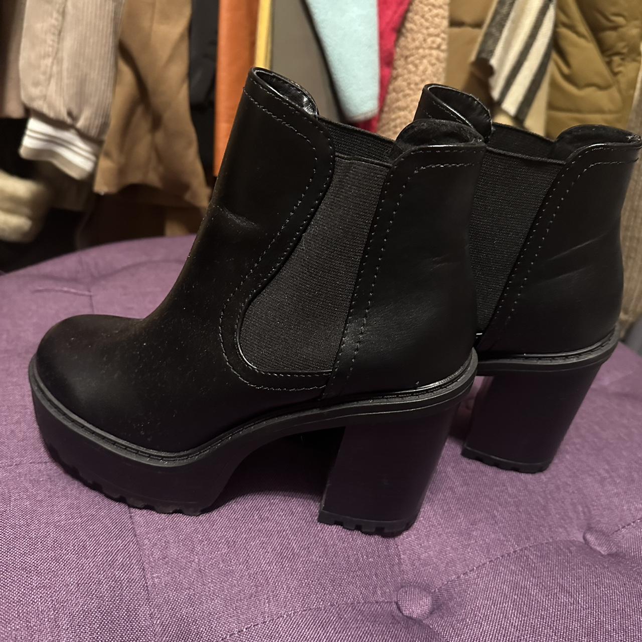 item listed by goodlook_b