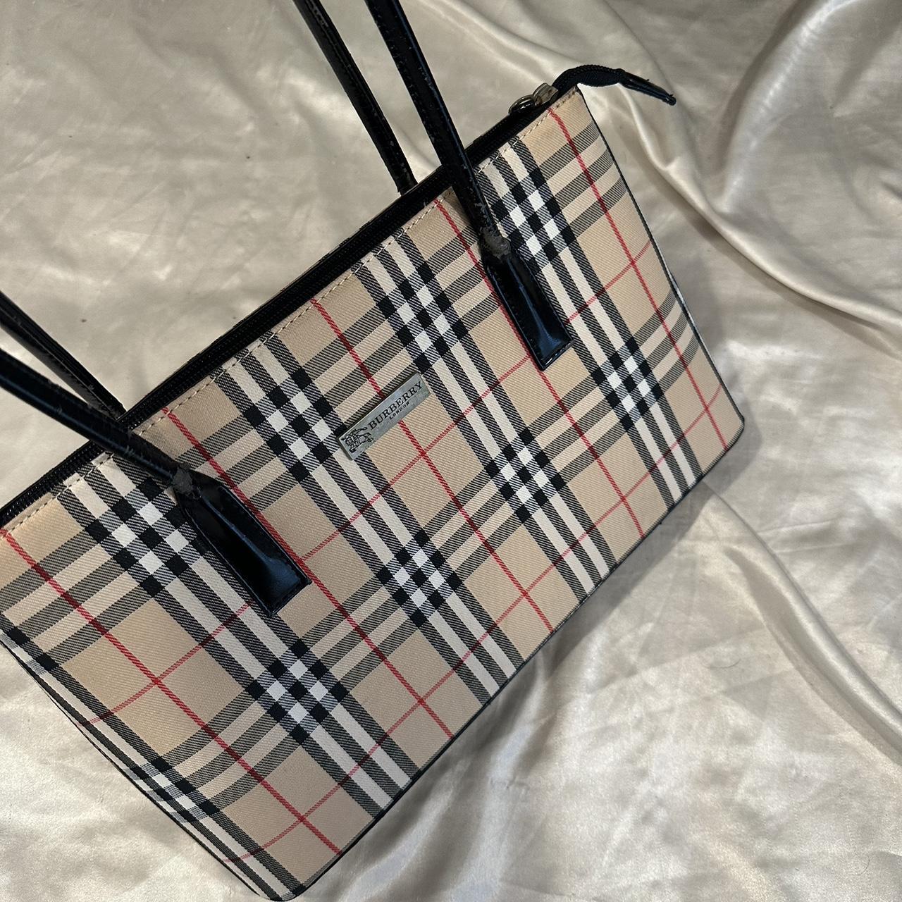 Authentic vintage Burberry bag. Had for a while love - Depop