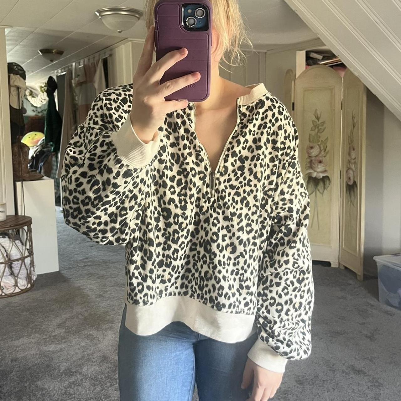 Old Navy cheetah zip up sweatshirt Really cute and