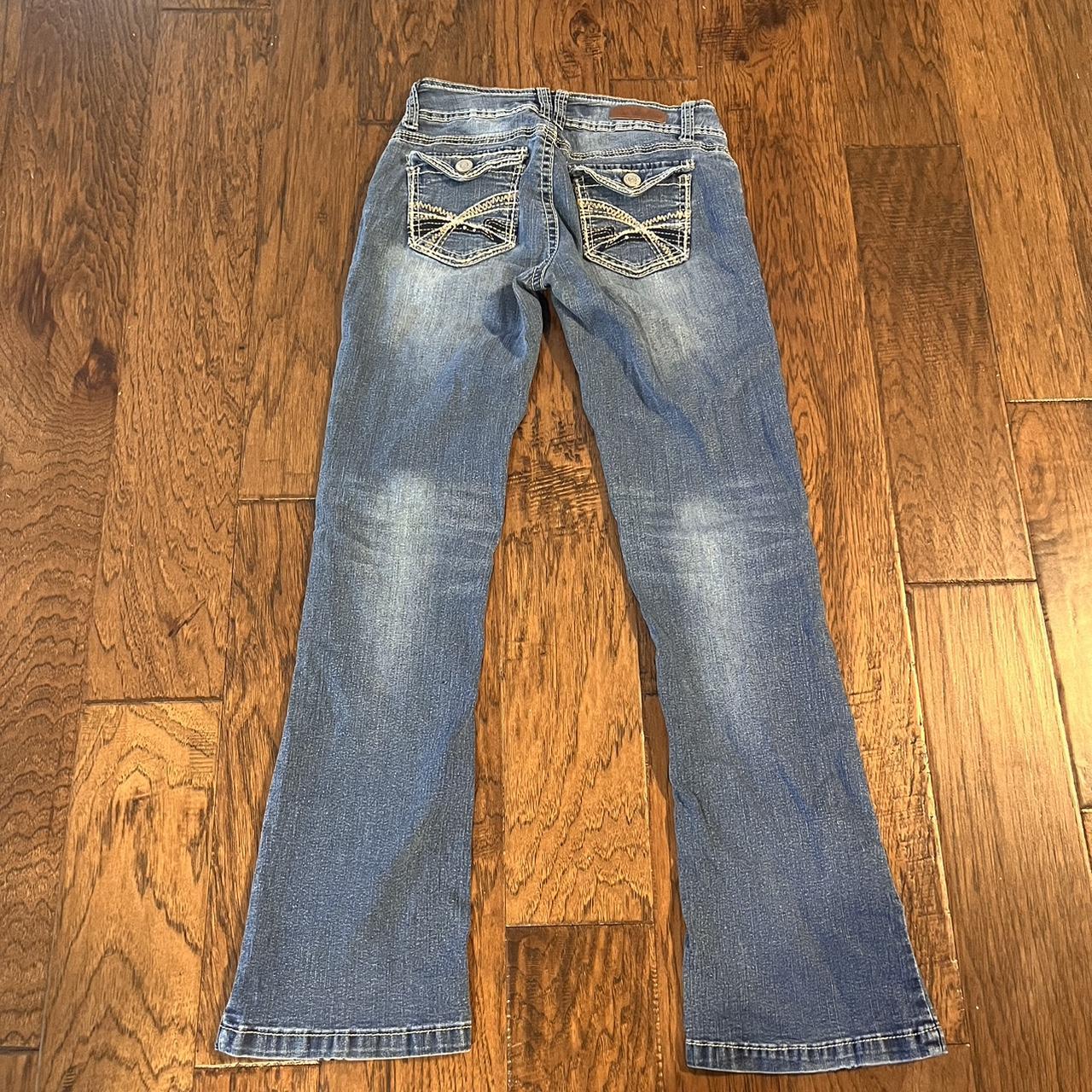 Women’s bootcut wallflower jeans with nice back... - Depop