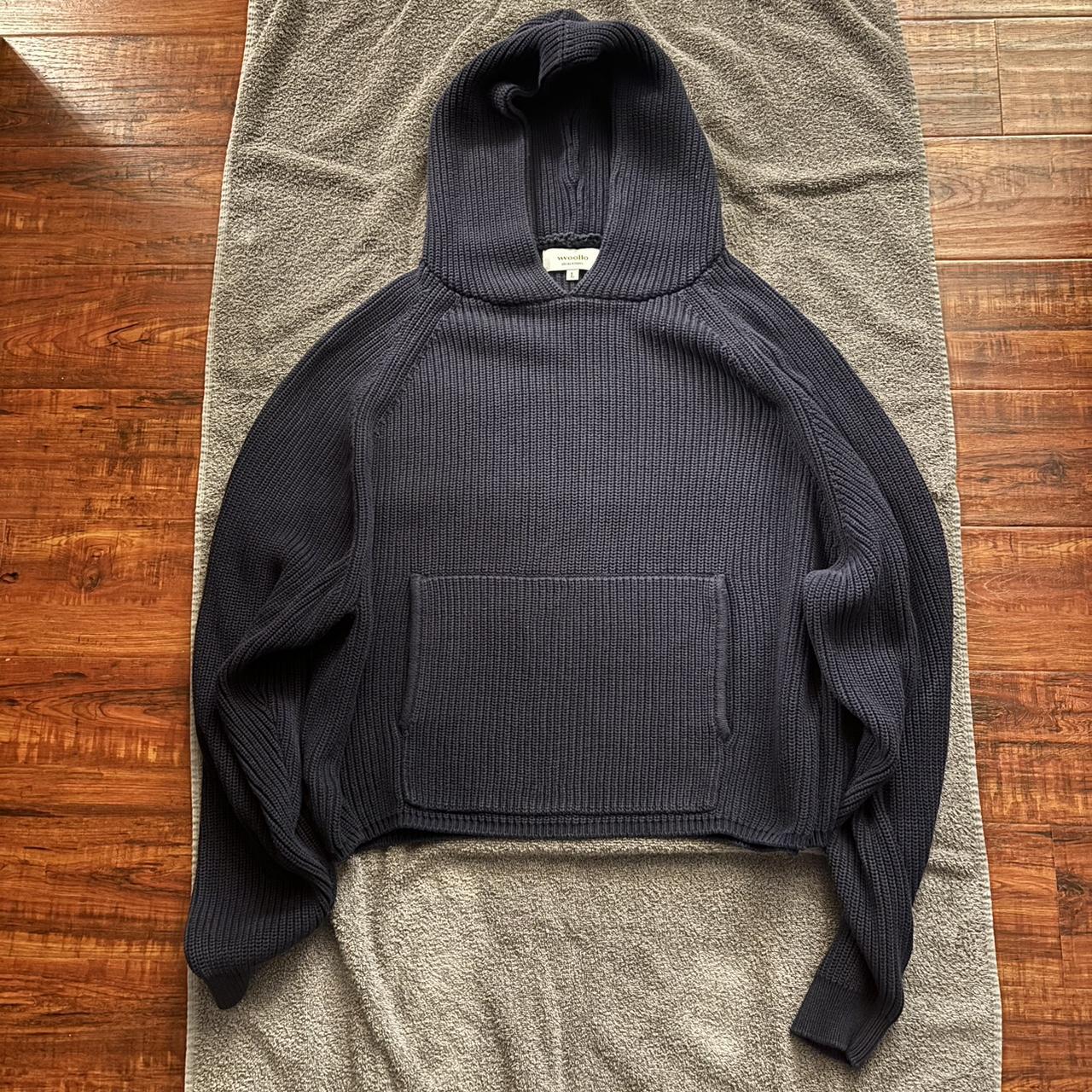 vwoolo Star Knit Hoodie Size Large Great condition Depop