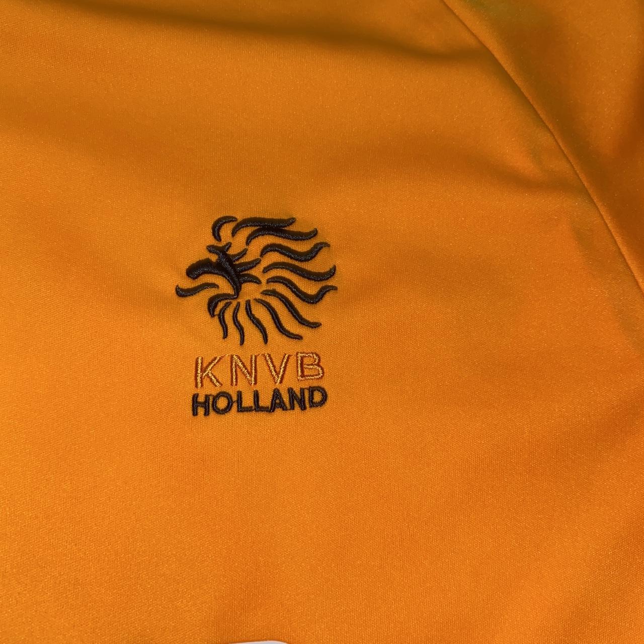 EB Sport Men's Tshirt Depop