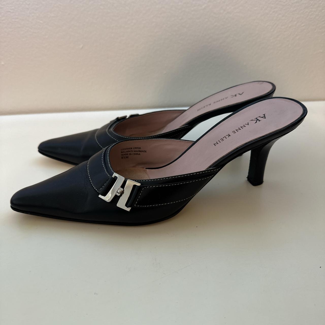 Anne Klein Women's Black and Silver Mules | Depop