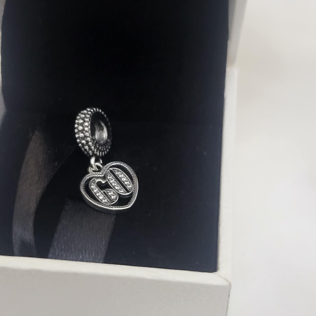 item listed by mariamunir