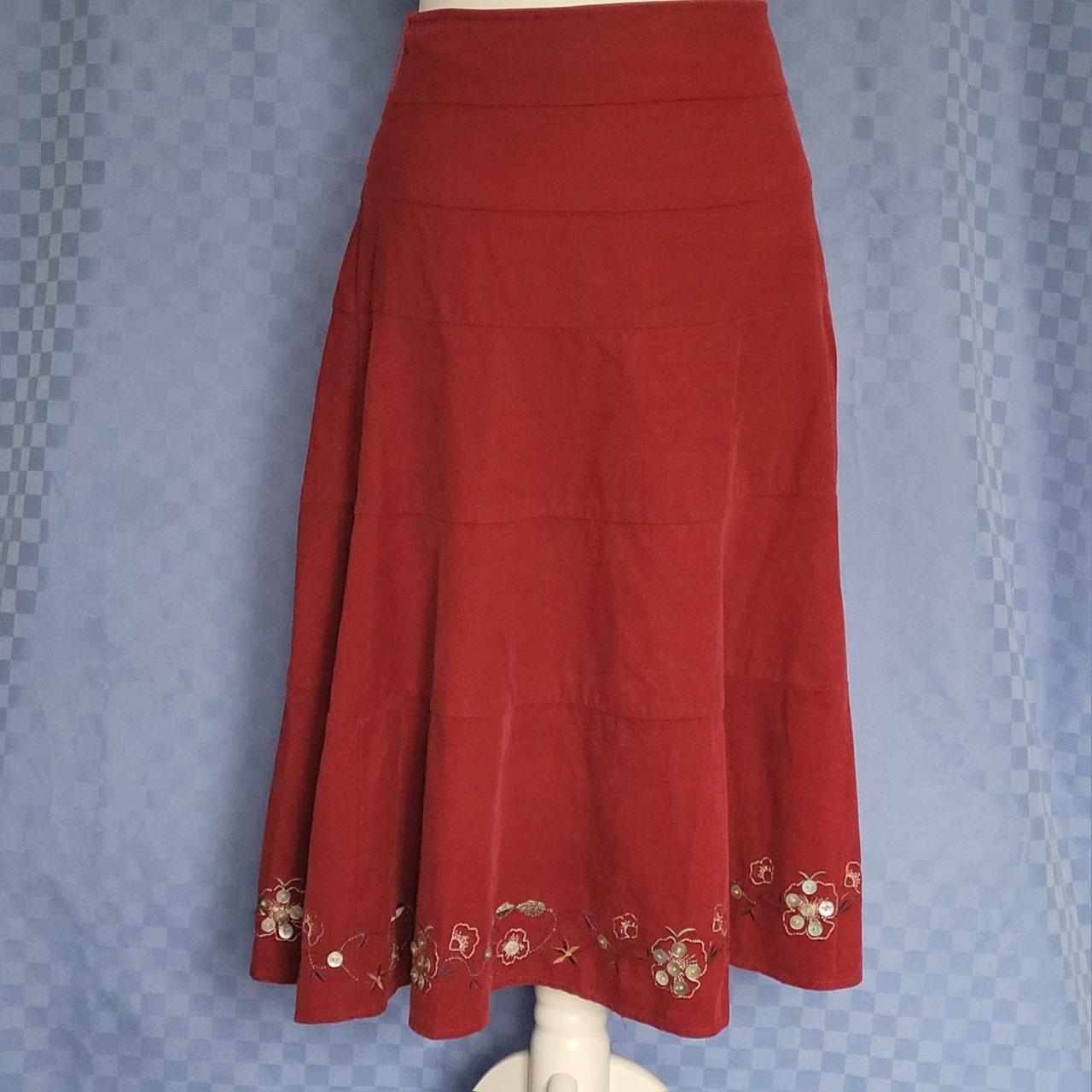 Wallis Women's Red Skirt | Depop