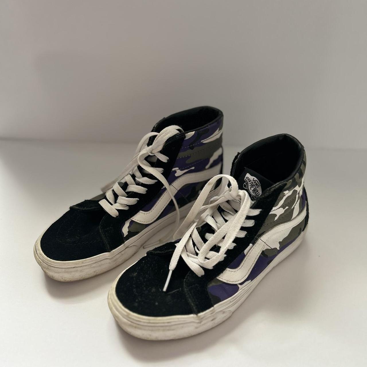 Pop camo cheap vans purple