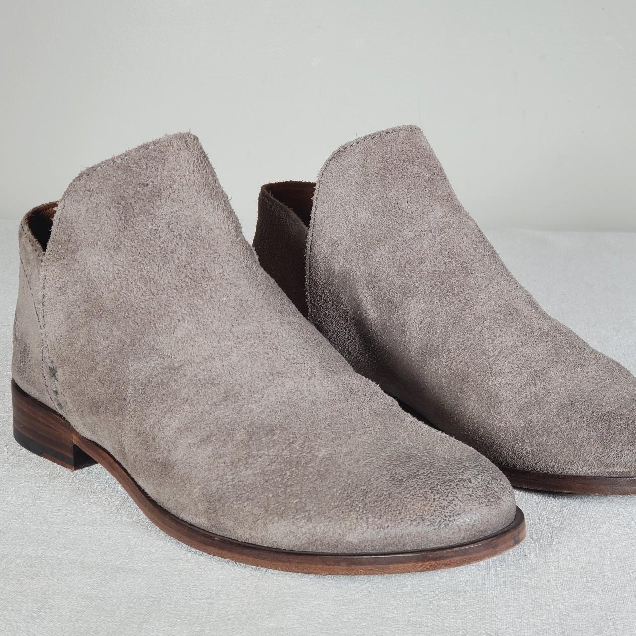 FRYE Elyssa Shootie Ankle Boots in Grey Suede. Depop