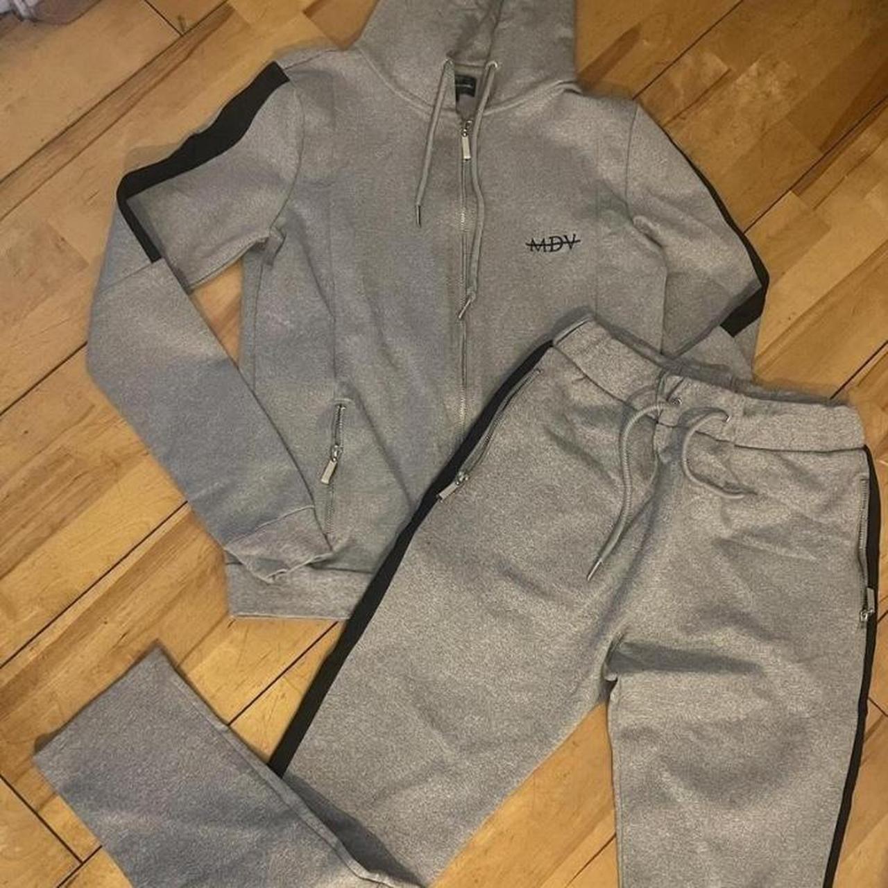 Small grey MDV unisex tracksuit only wore a few