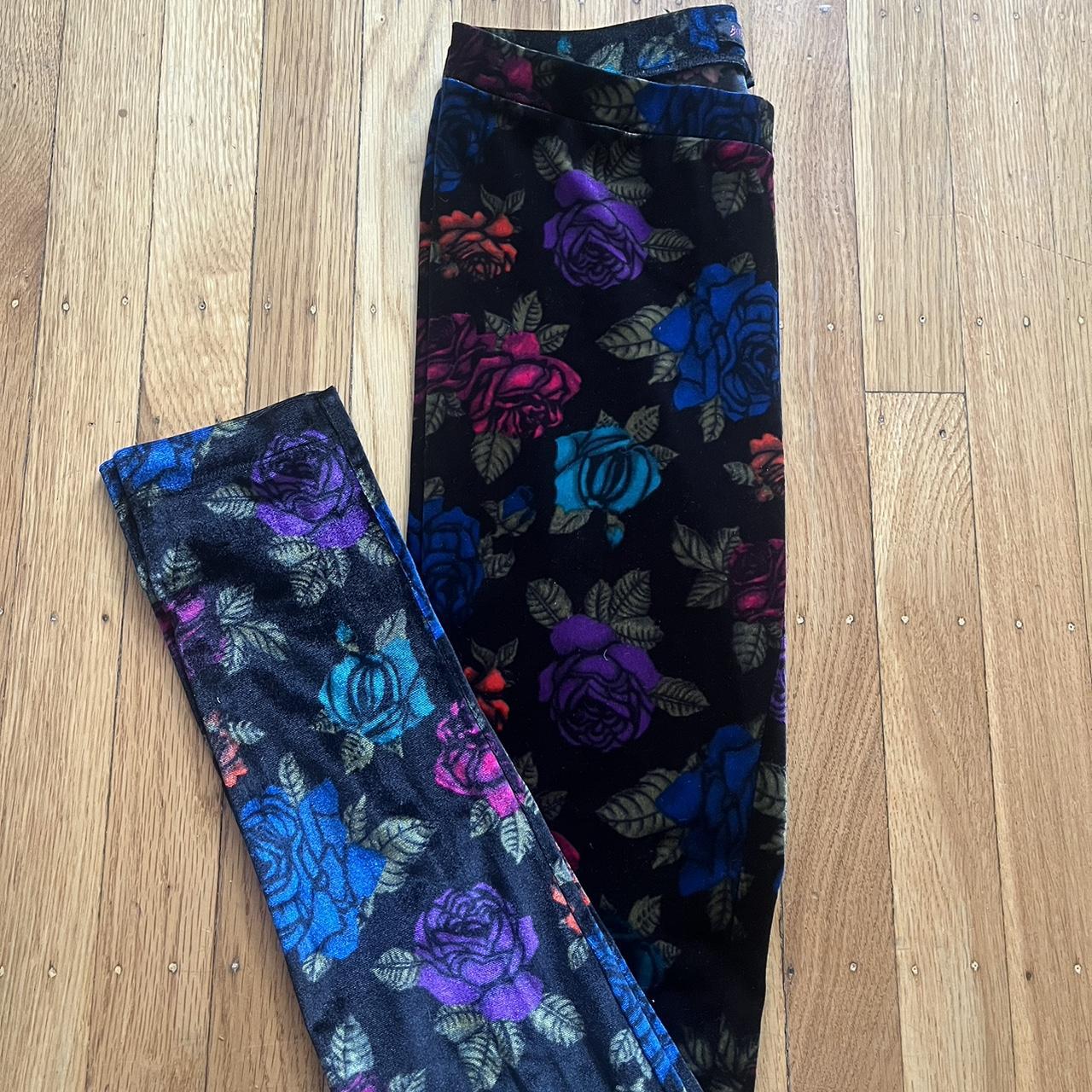 Betsey Johnson Women's Leggings | Depop