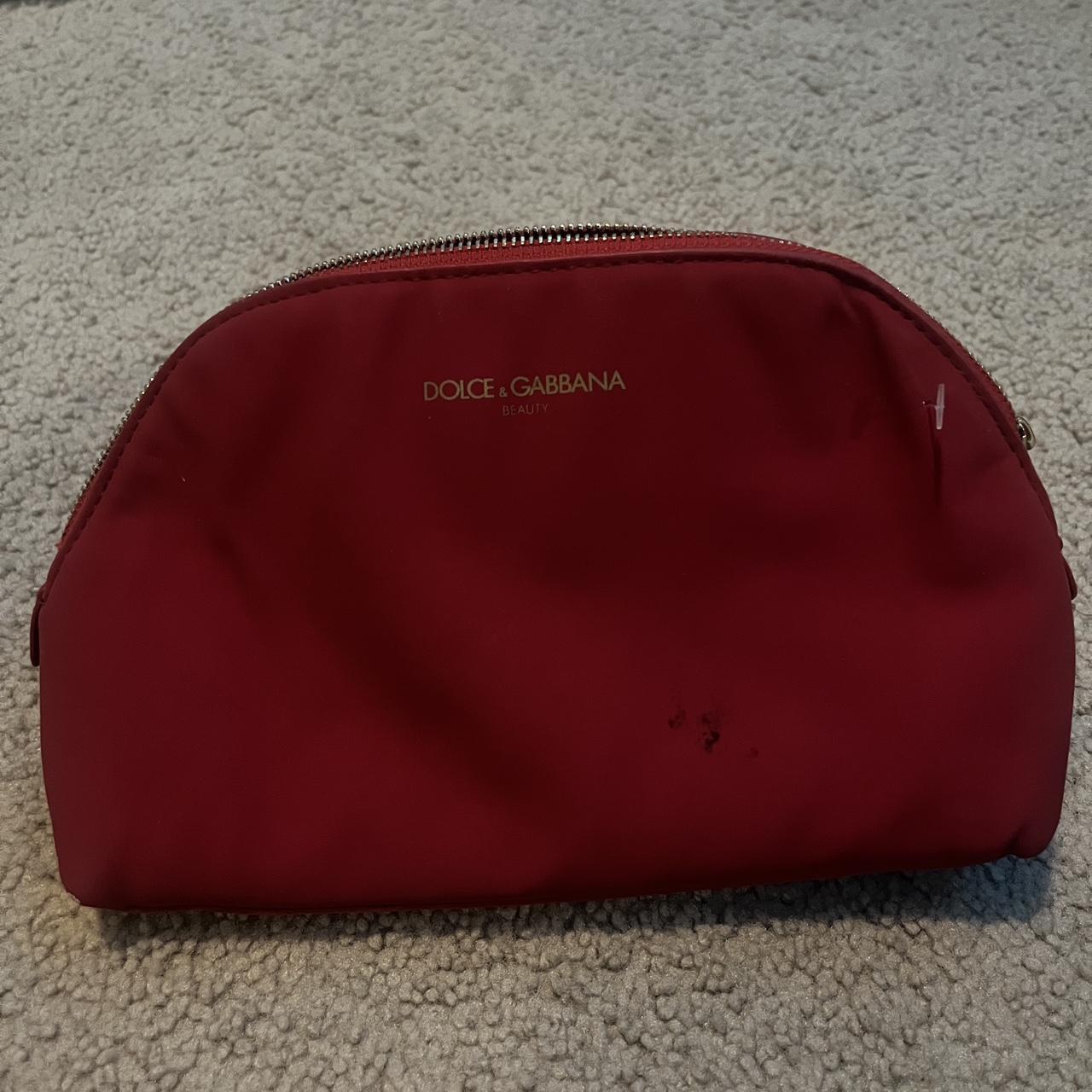 Dolce gabbana discount makeup bag