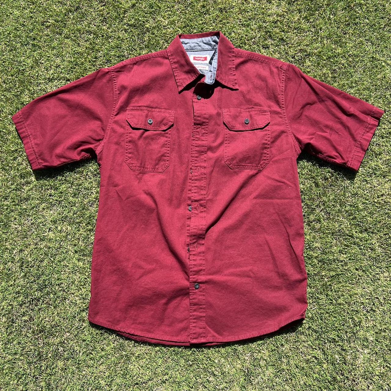 red wrangler short sleeve button up - only worn once... - Depop