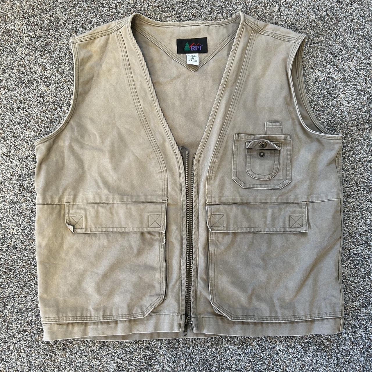 Vintage REI Cargo Vest Size XL Kids (small/xs - Depop