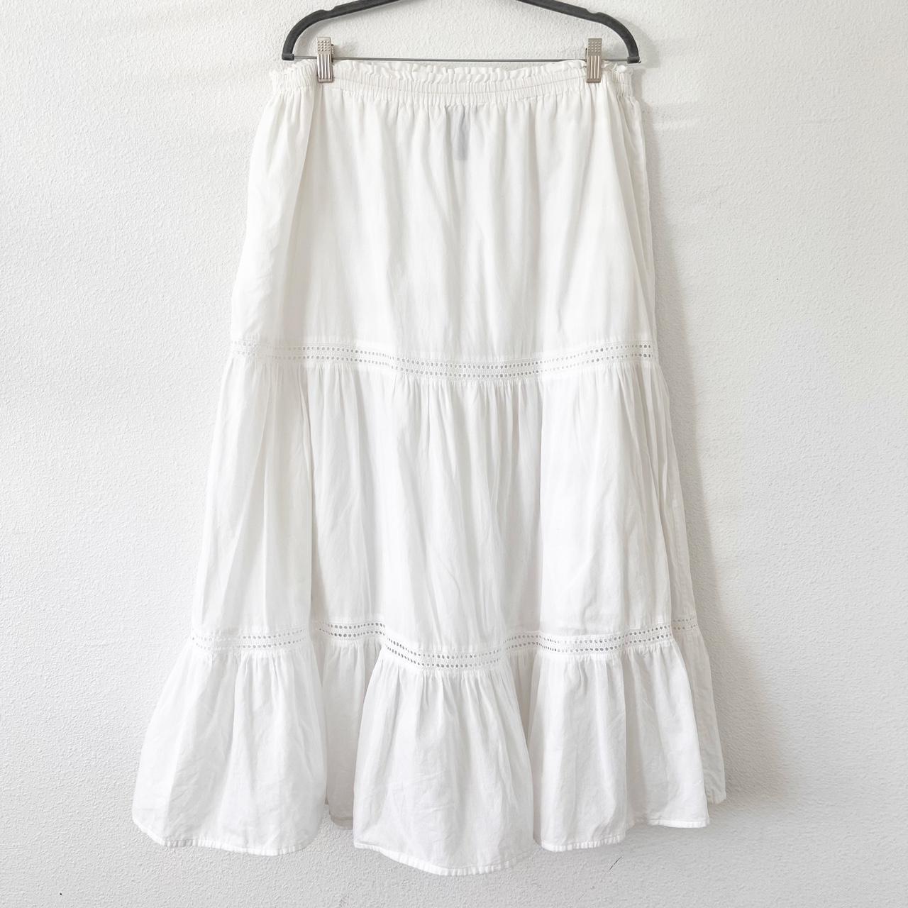 Lucky brand White Midi Eyelet Skirt size M/L.... - Depop