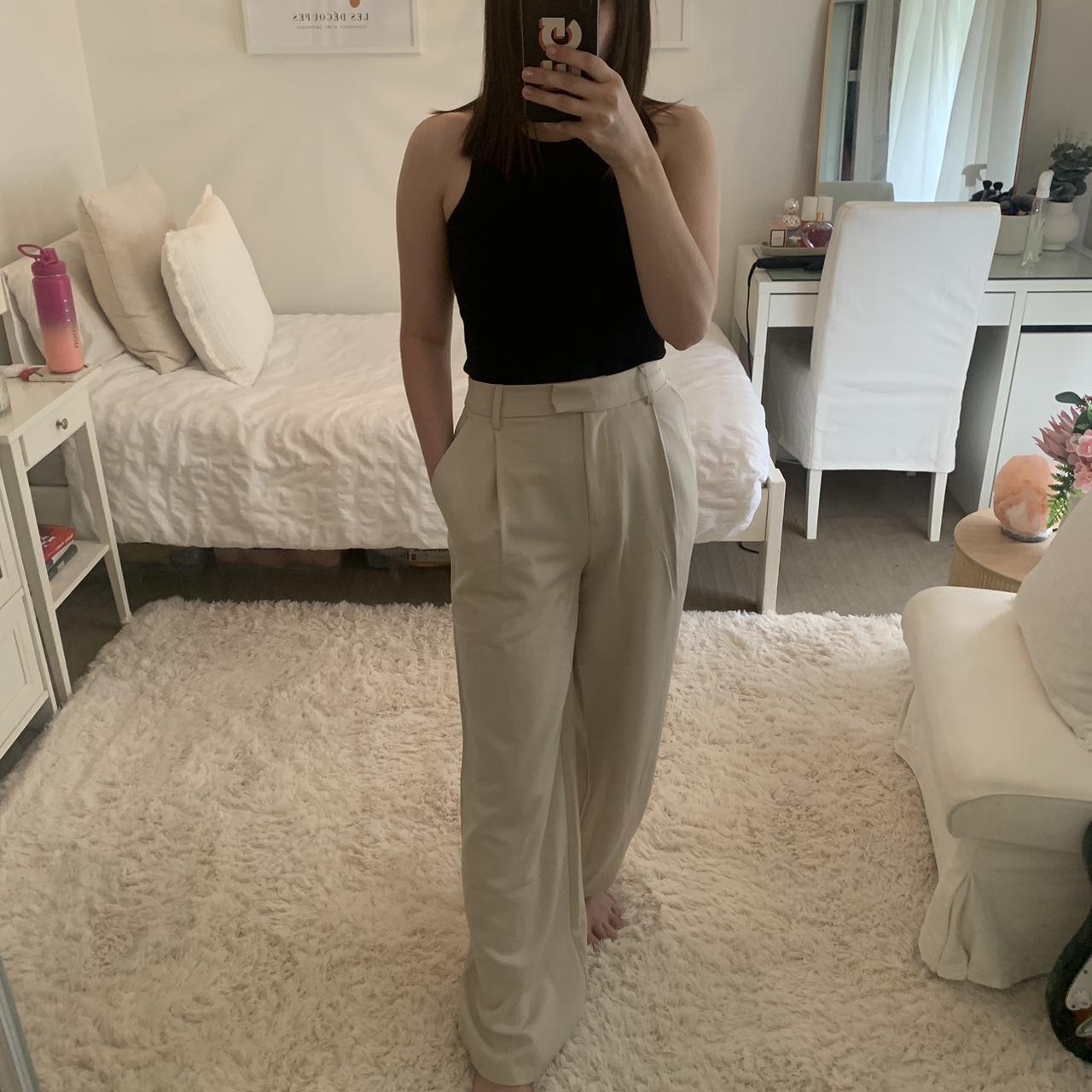 Glassons Women's Tan Trousers | Depop