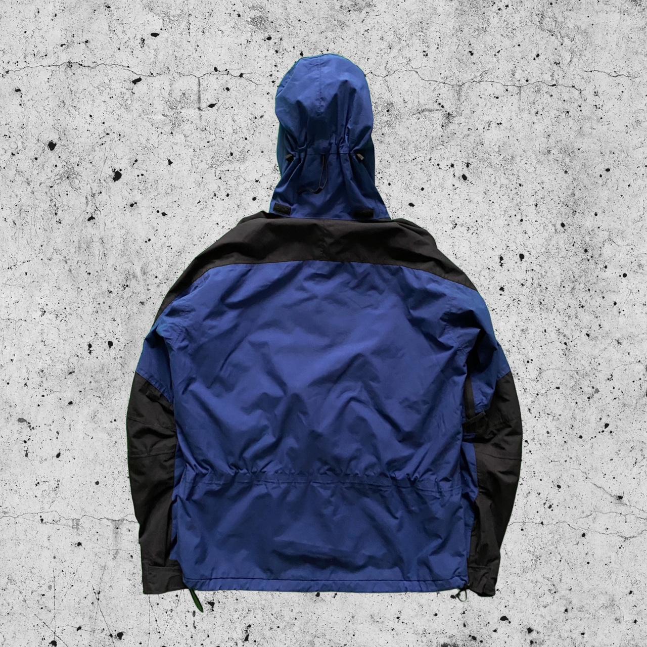 Mountain Hardwear Conduit (GoreTex) blue and black | Depop