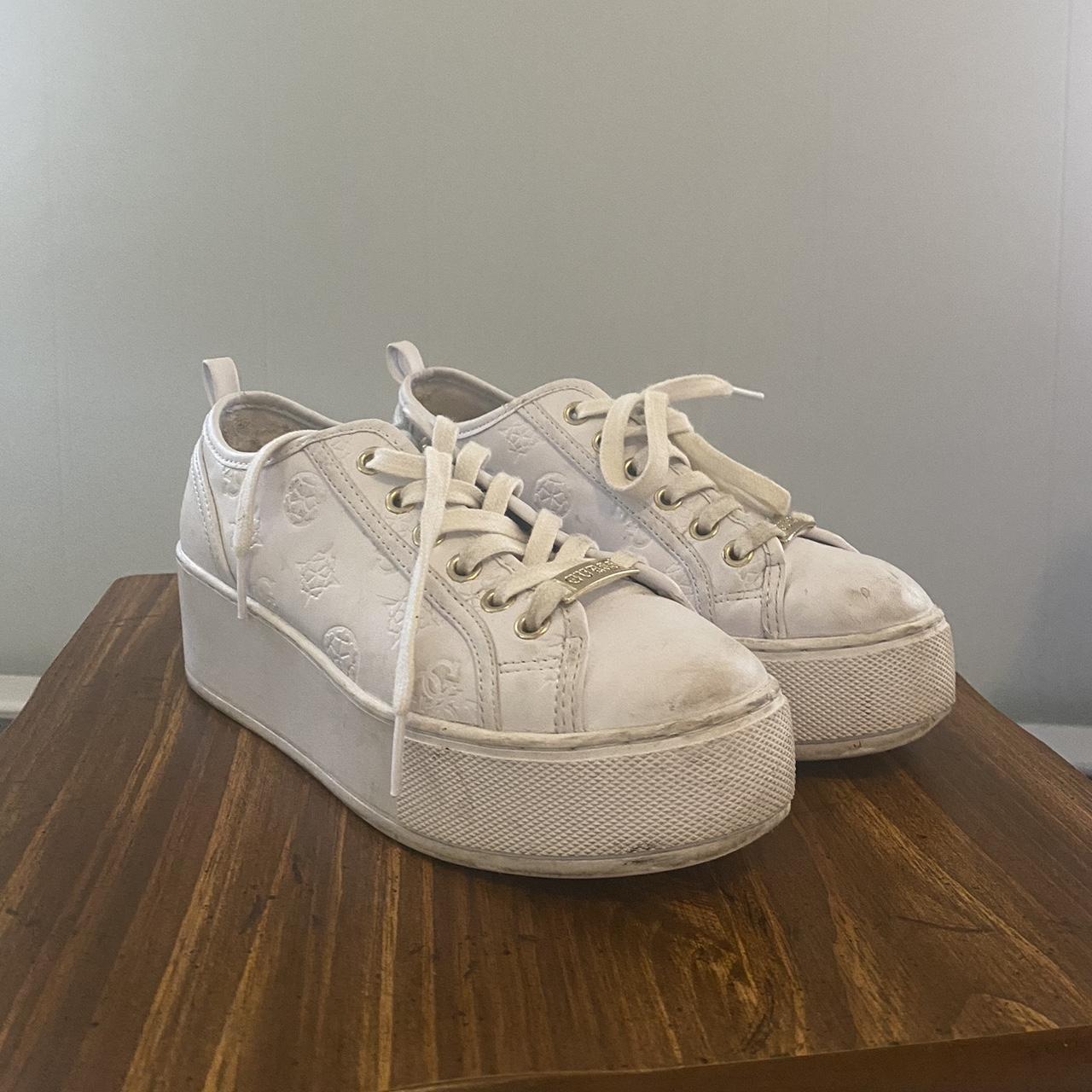 Sneakers deals platform guess