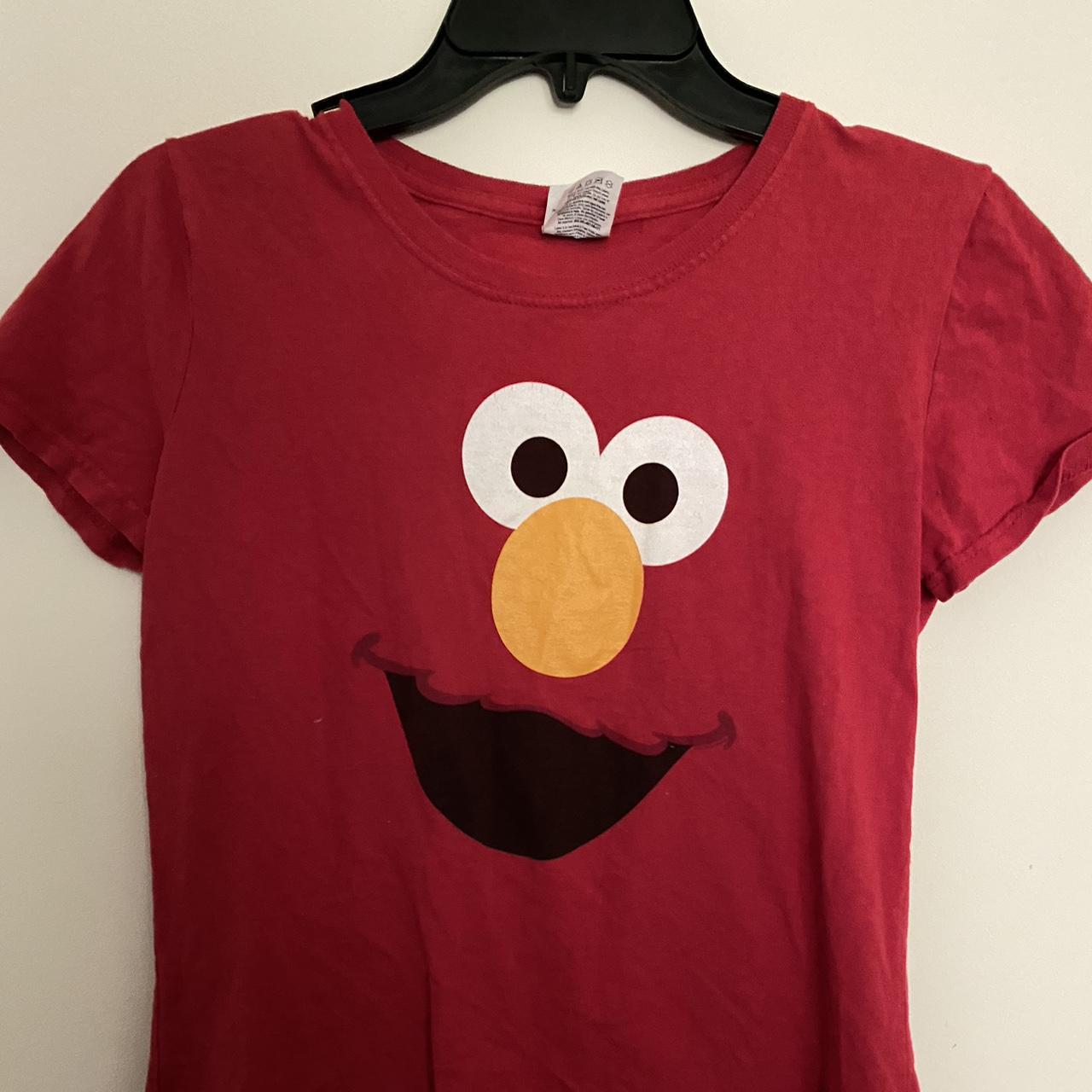 Elmo tee size small! super cute for Halloween ! - Depop