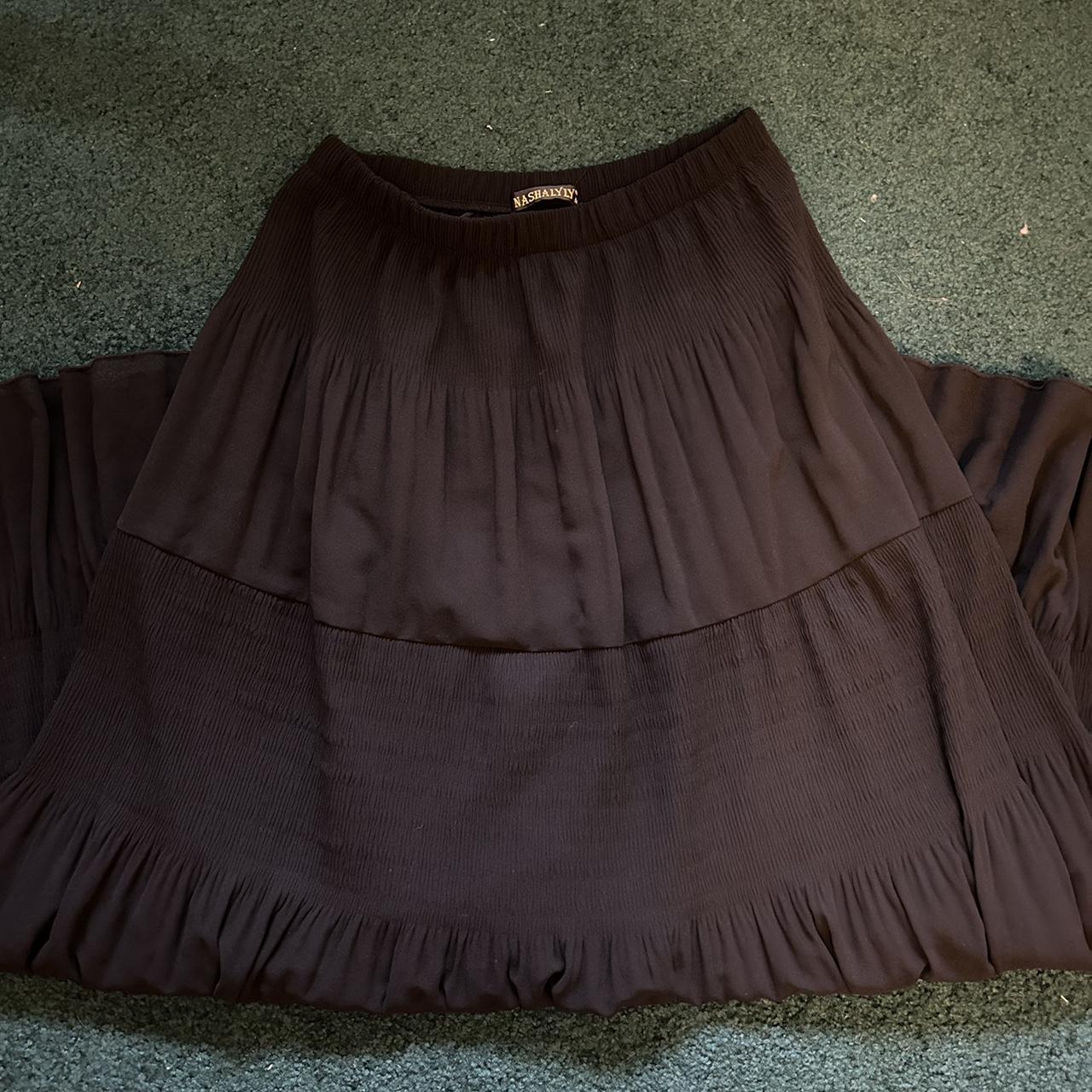 black maxi skirt! - vintage nashalily - comfortable... - Depop