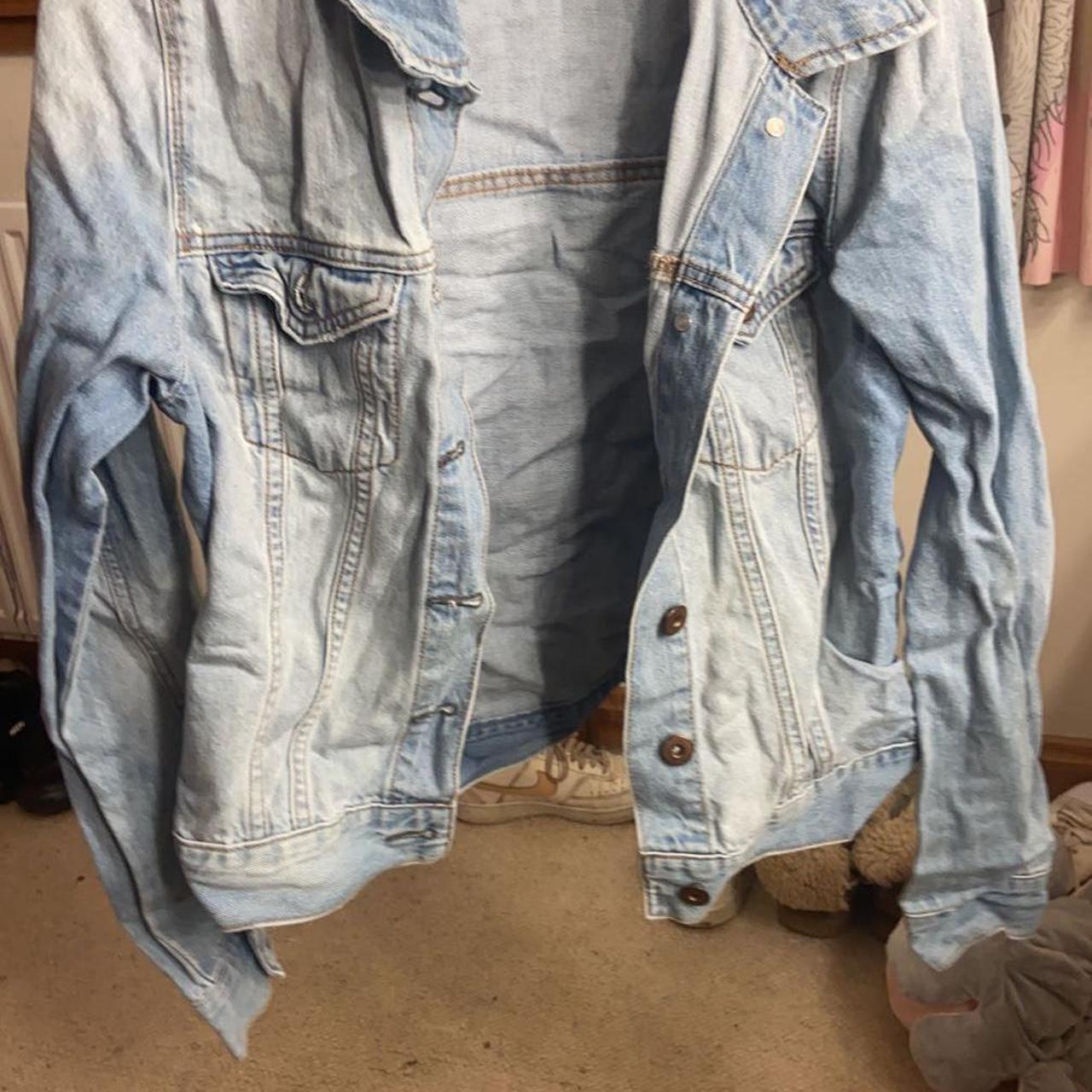 Forever 21 denim jacket been worn once but in... - Depop