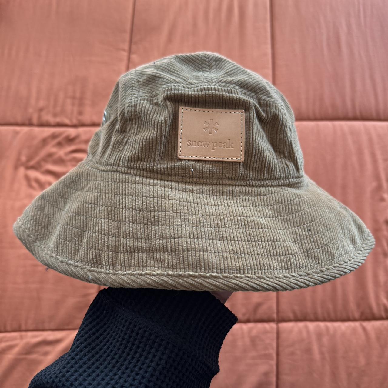 item listed by gmonni
