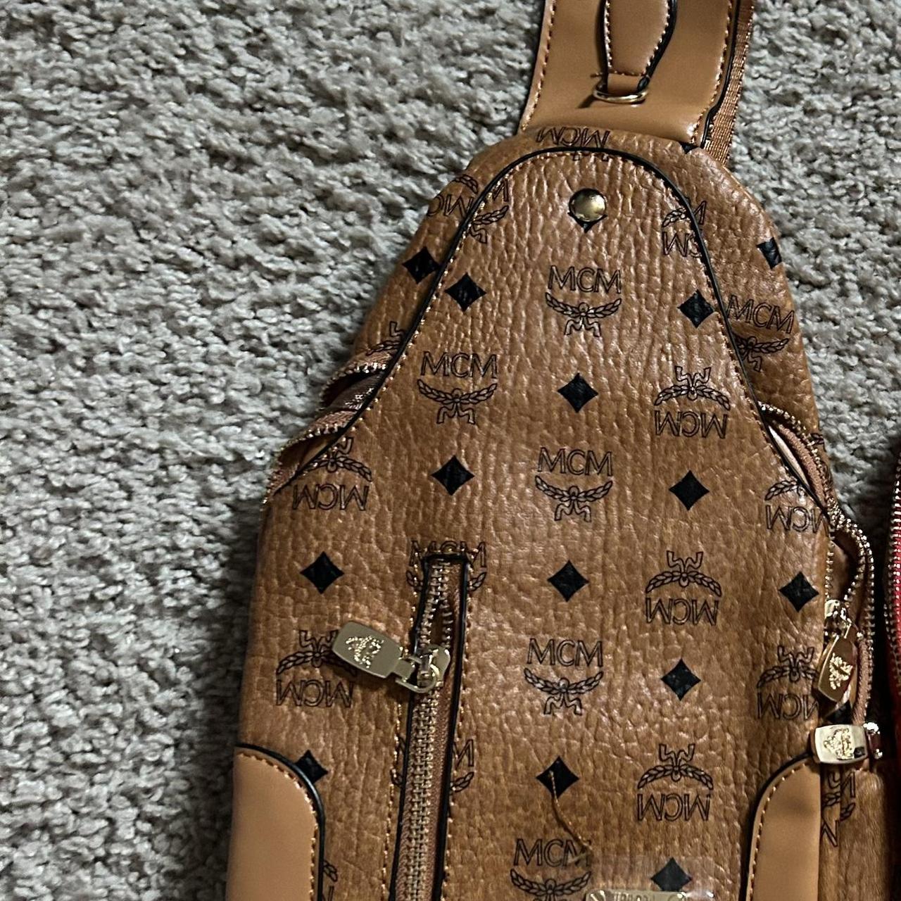 MCM バッグ ブラウン レザー MCM ボストンバッグ 中型 ブラウン レザー