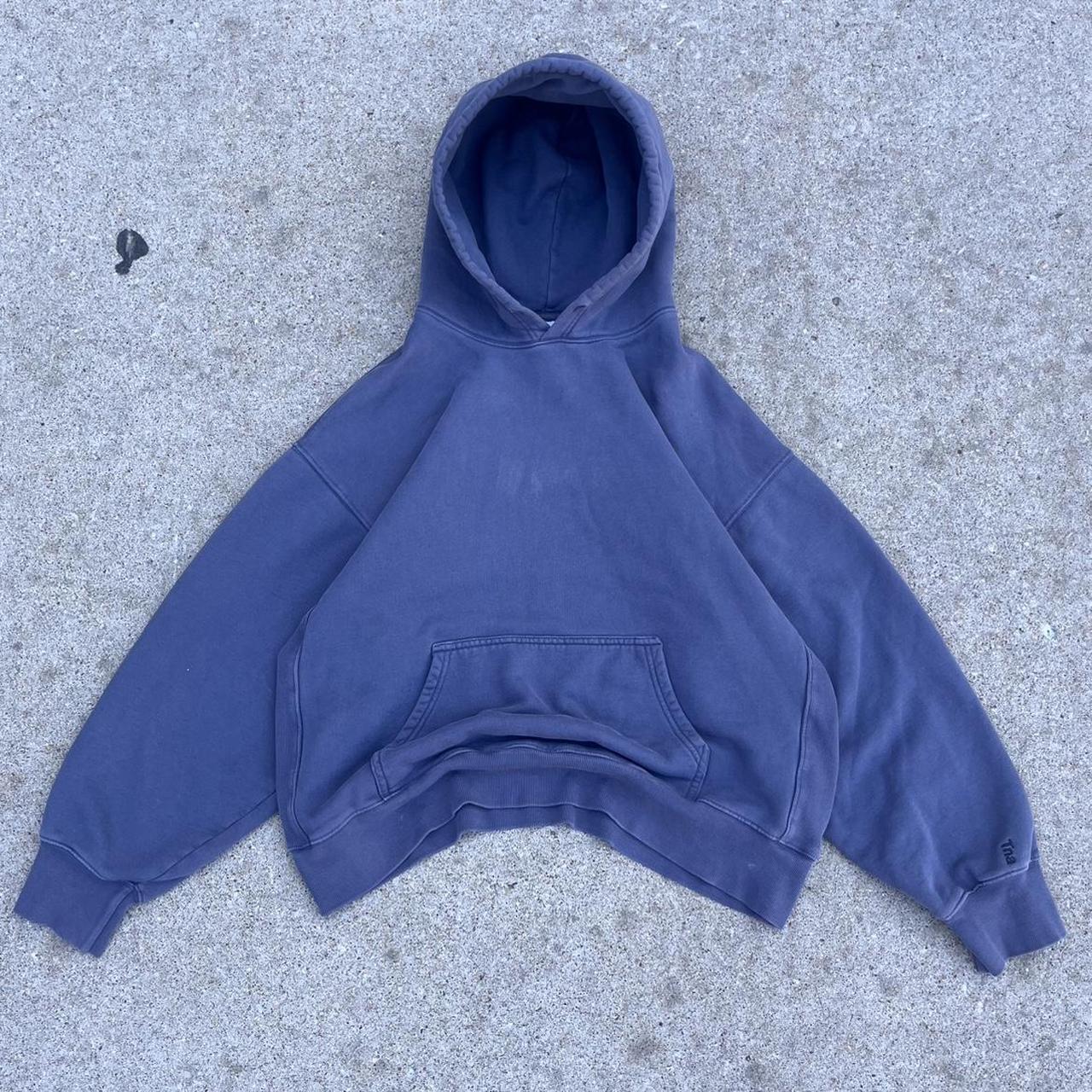 item listed by keeeneey