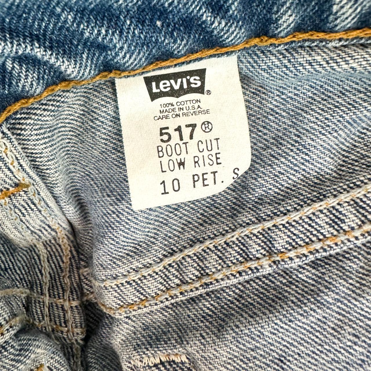 Vintage 90s Levi's 517 Mid-Rise Flare Bootcut Jeans... - Depop