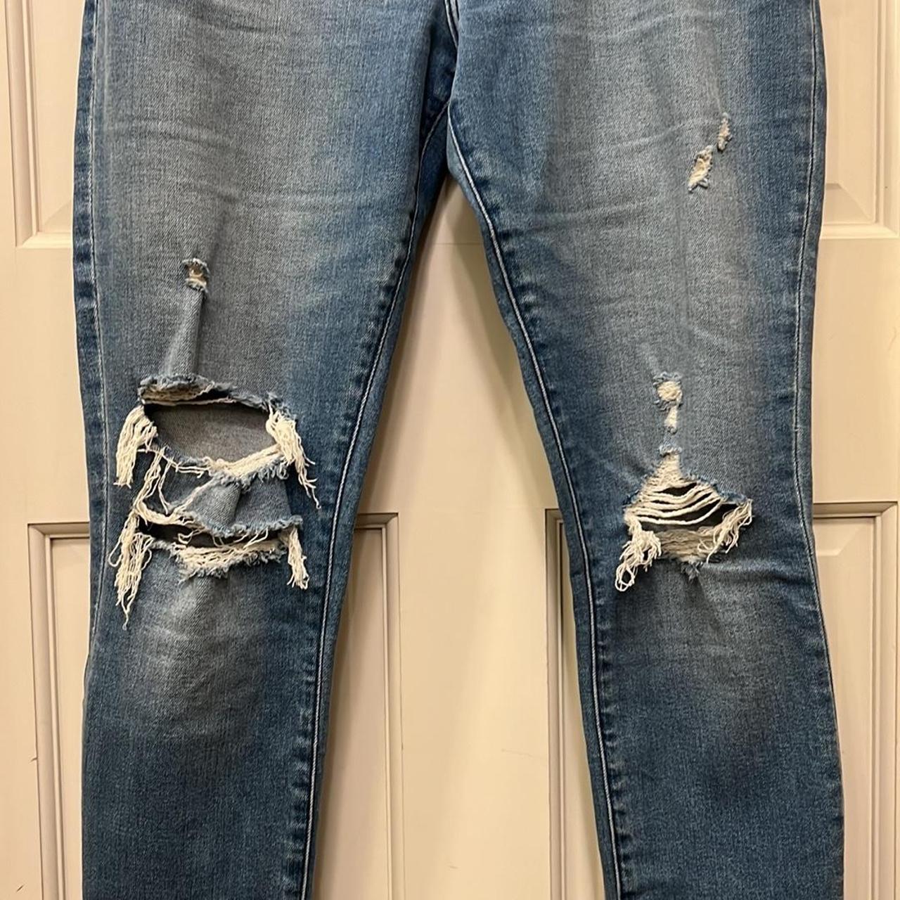 Abercrombie & Fitch Women's Blue Jeans | Depop