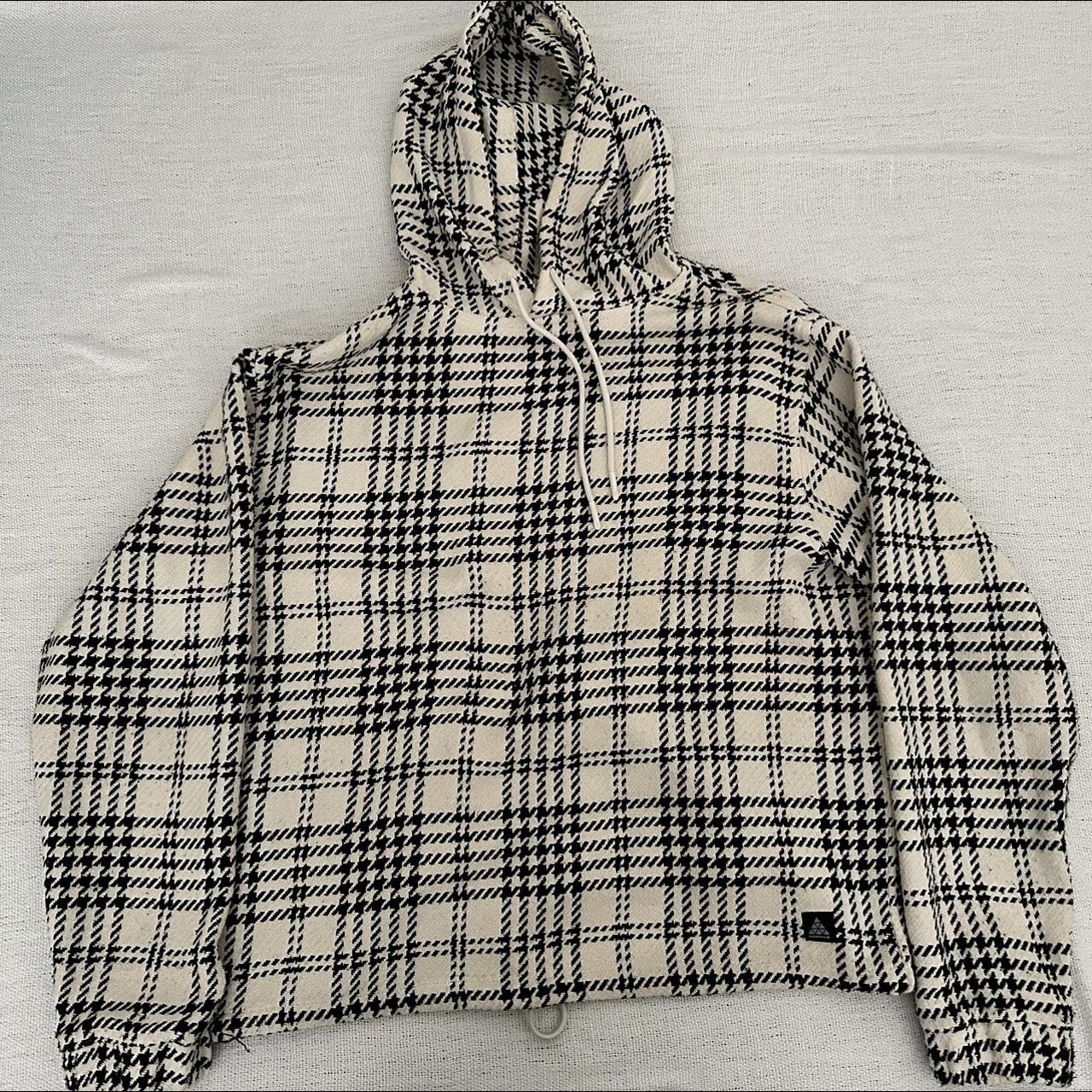 Zara Men's Black and Cream Hoodie Depop