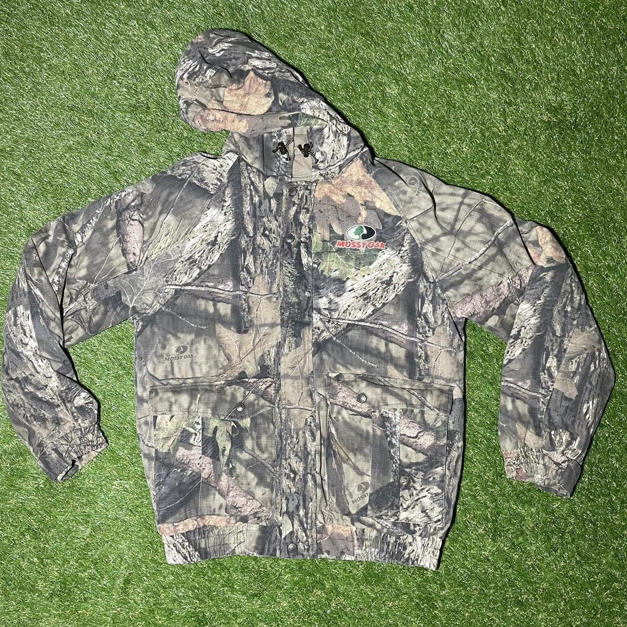 L/XL Vintage Mossy Oak Heavy Camo Hoodie, warm and... - Depop