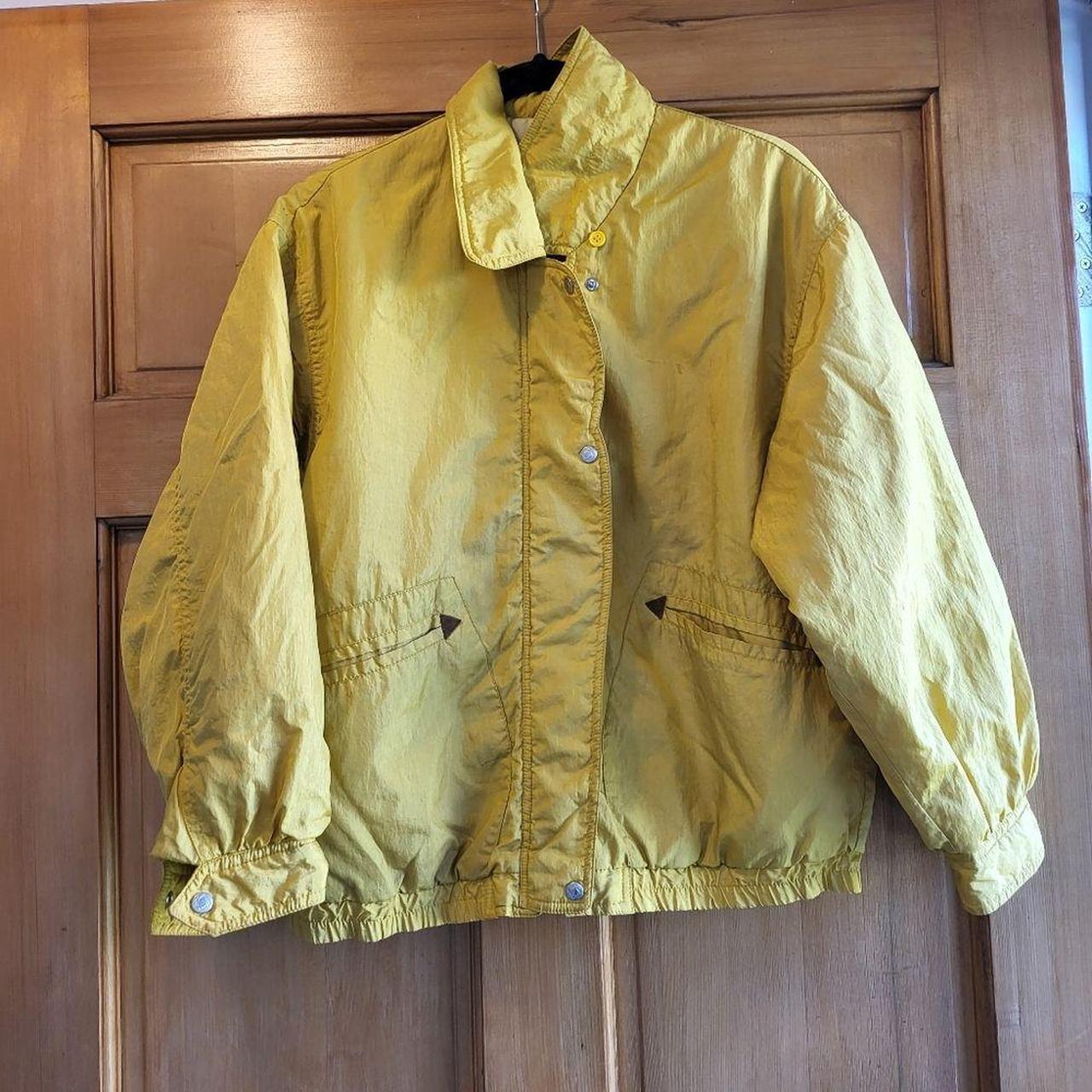 item listed by stuffmikifinds