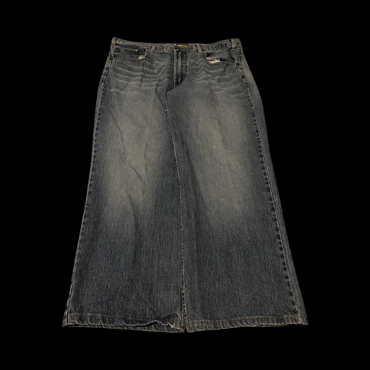 item listed by vogum