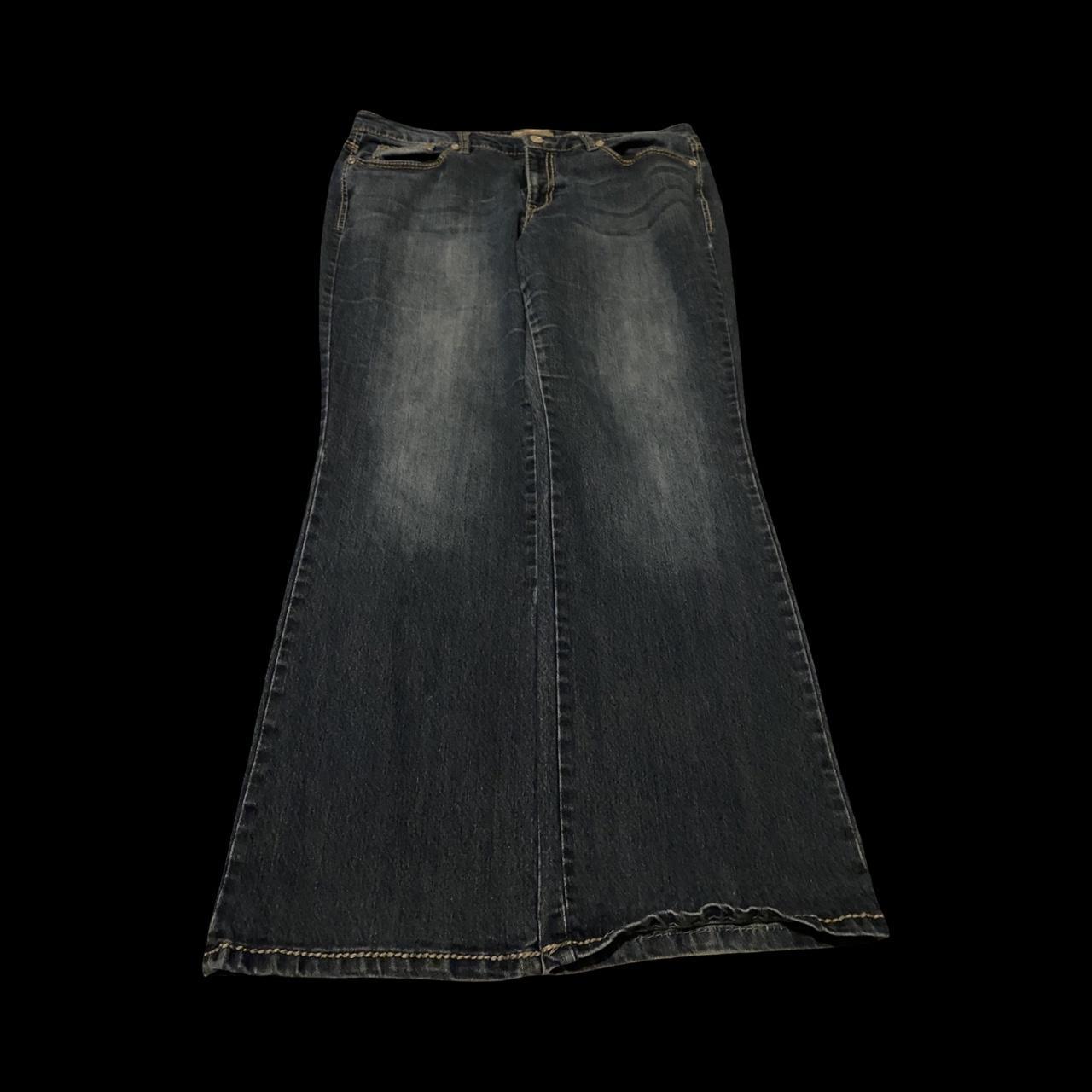item listed by vogum